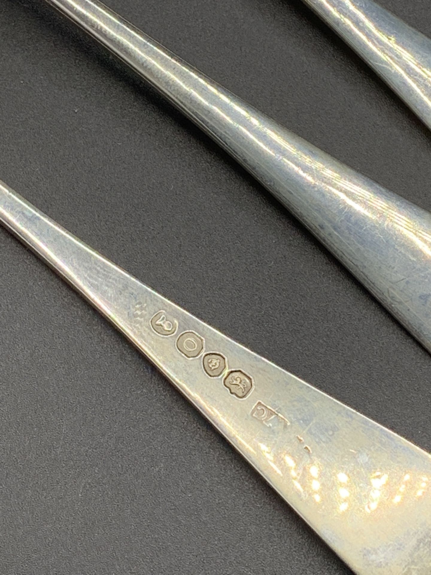 Ten late Georgian silver forks, London 1829 by William Cripps - Image 2 of 3