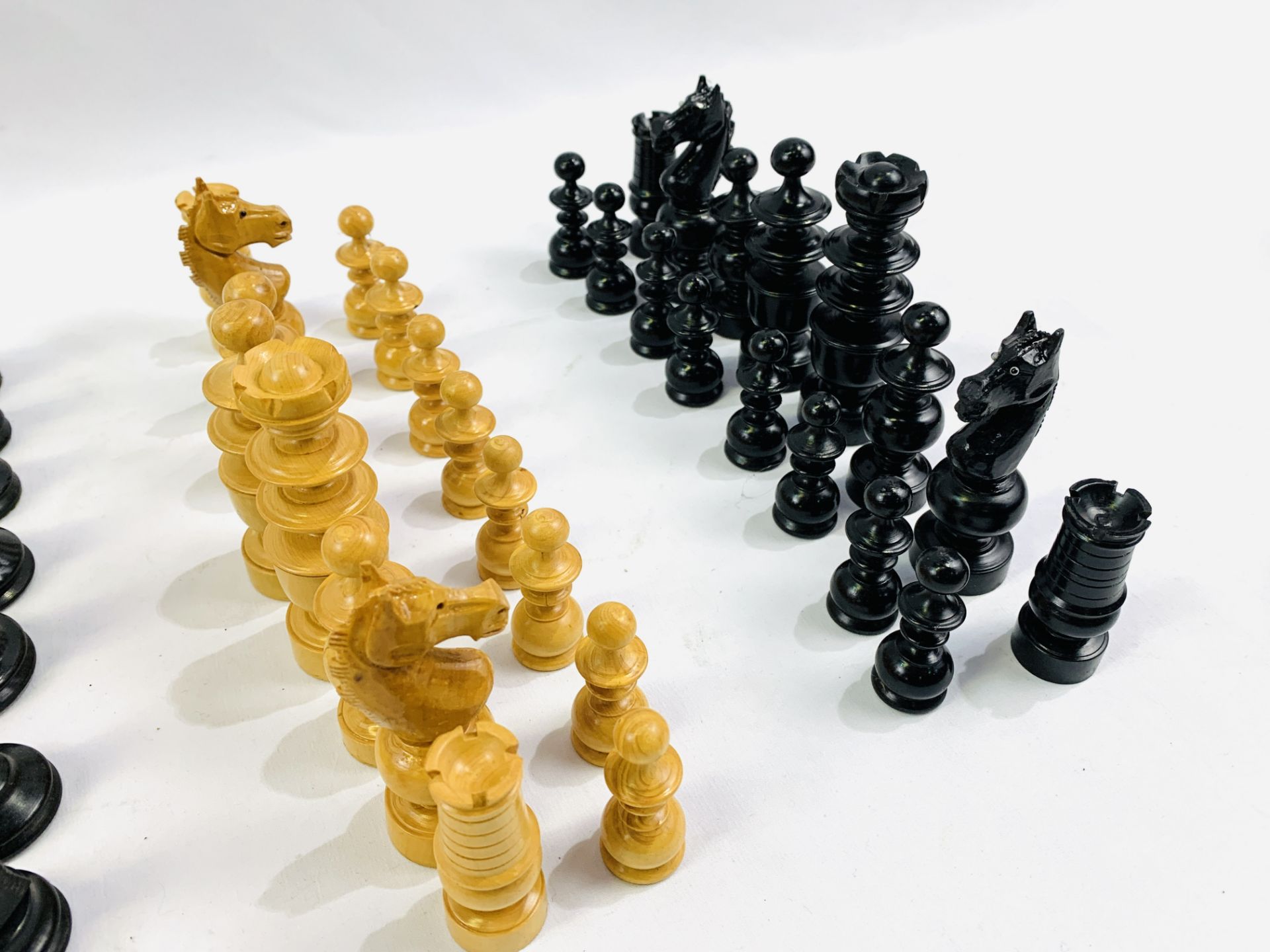 Two boxwood chess sets - Bild 5 aus 9