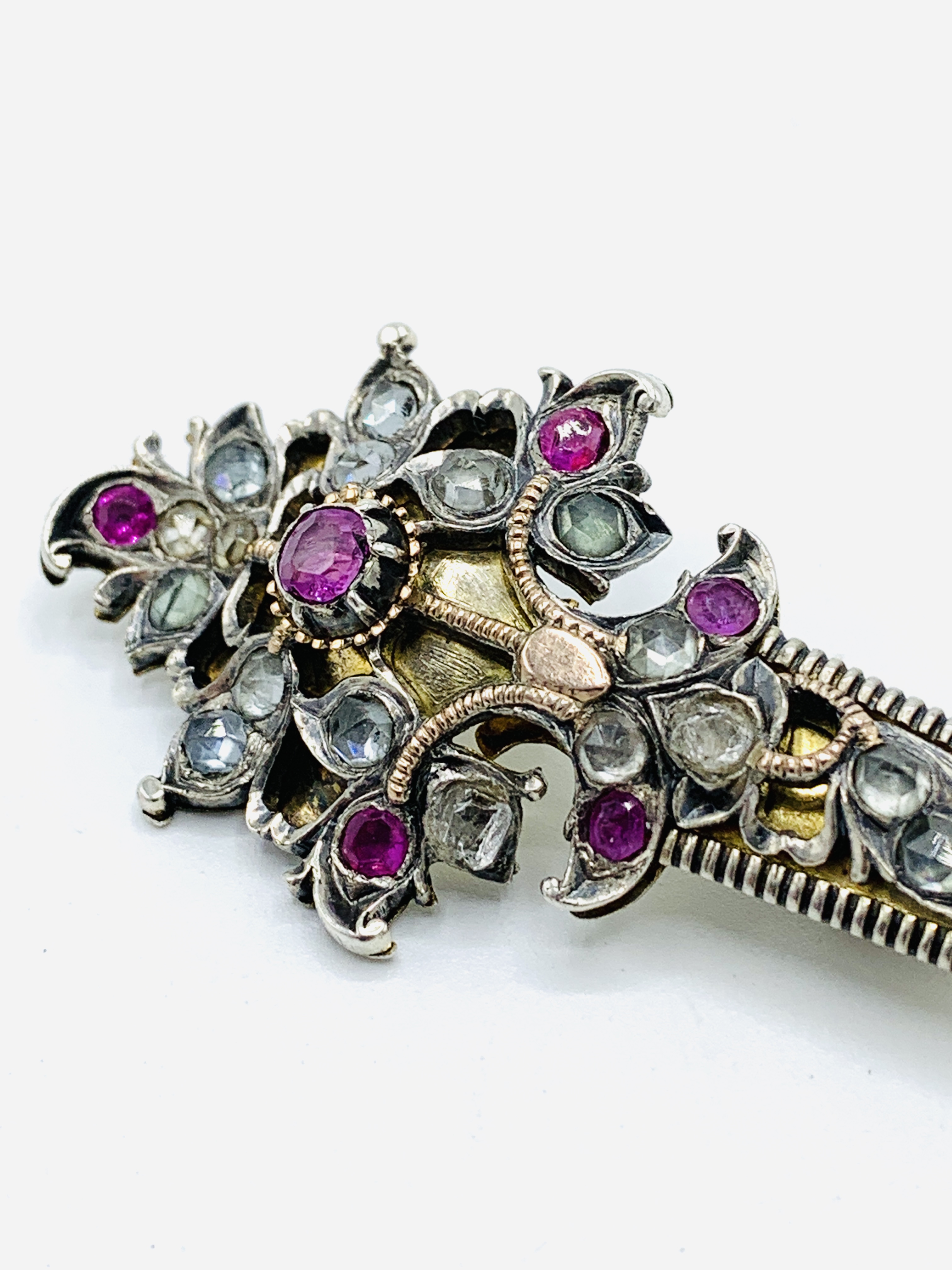 Indian made silver and ruby turban pin/brooch - Image 3 of 5
