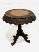 Anglo-Indian tilt top table