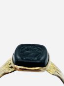 Late Georgian carved onyx Intaglio ring