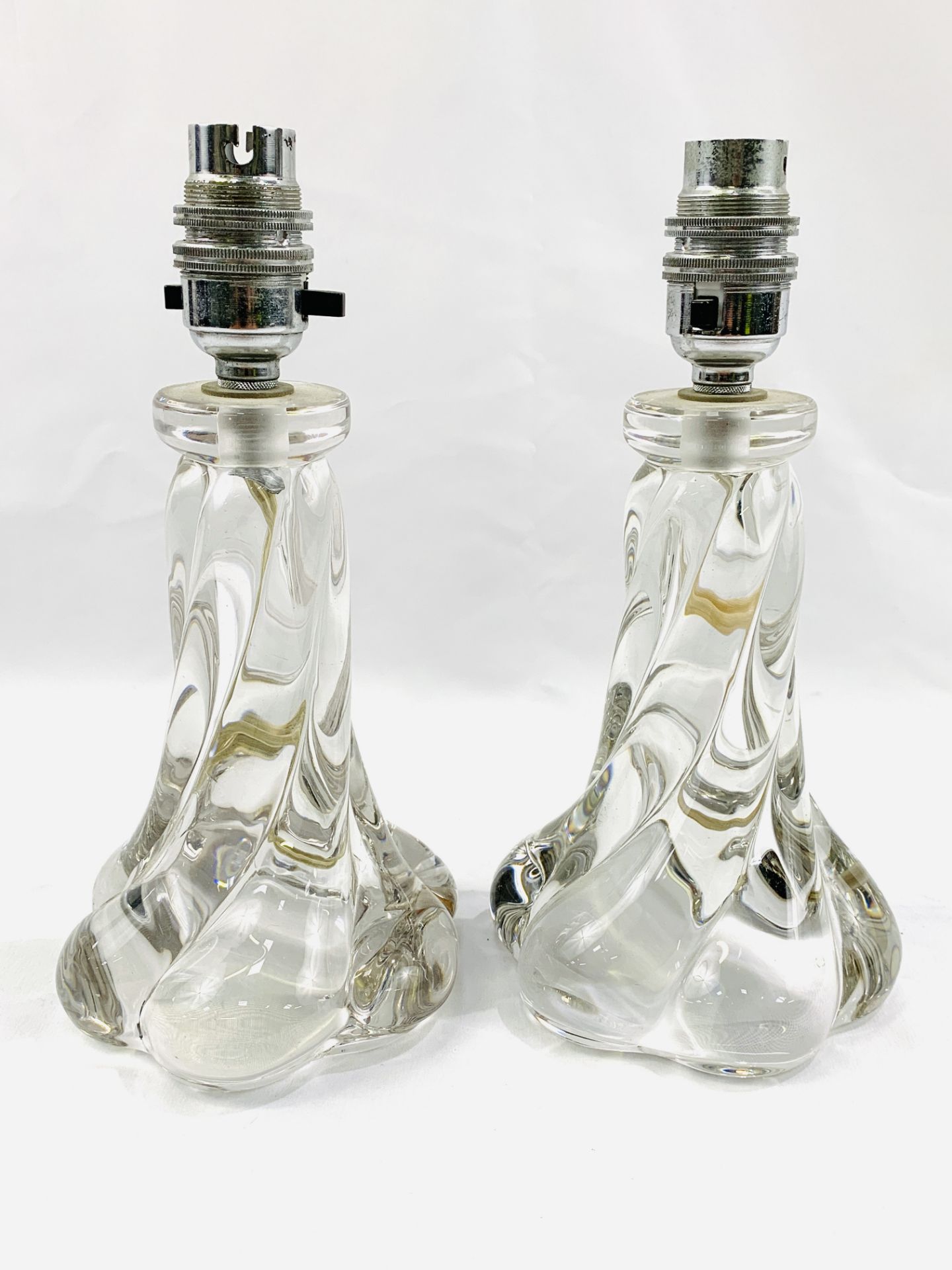 Pair of 1950's French glass table lamps - Image 2 of 3