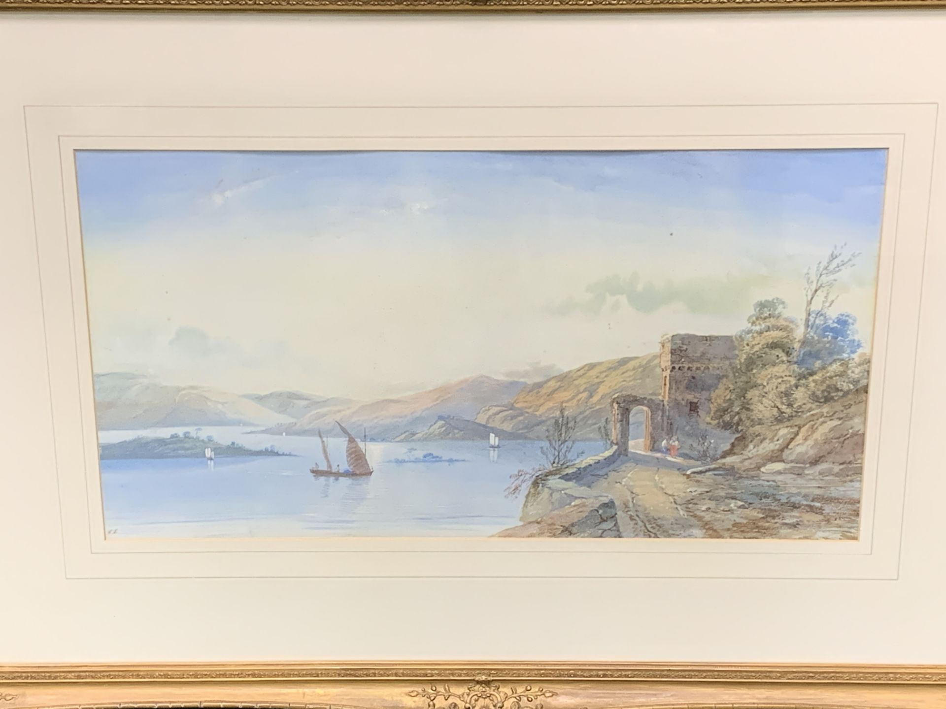 Large gilt framed and glazed watercolour of a lake scene, signed monogram E.E - Bild 3 aus 4