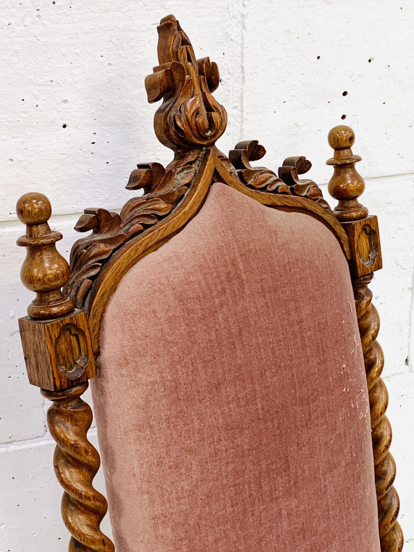 Oak framed high back hall chair - Bild 4 aus 5