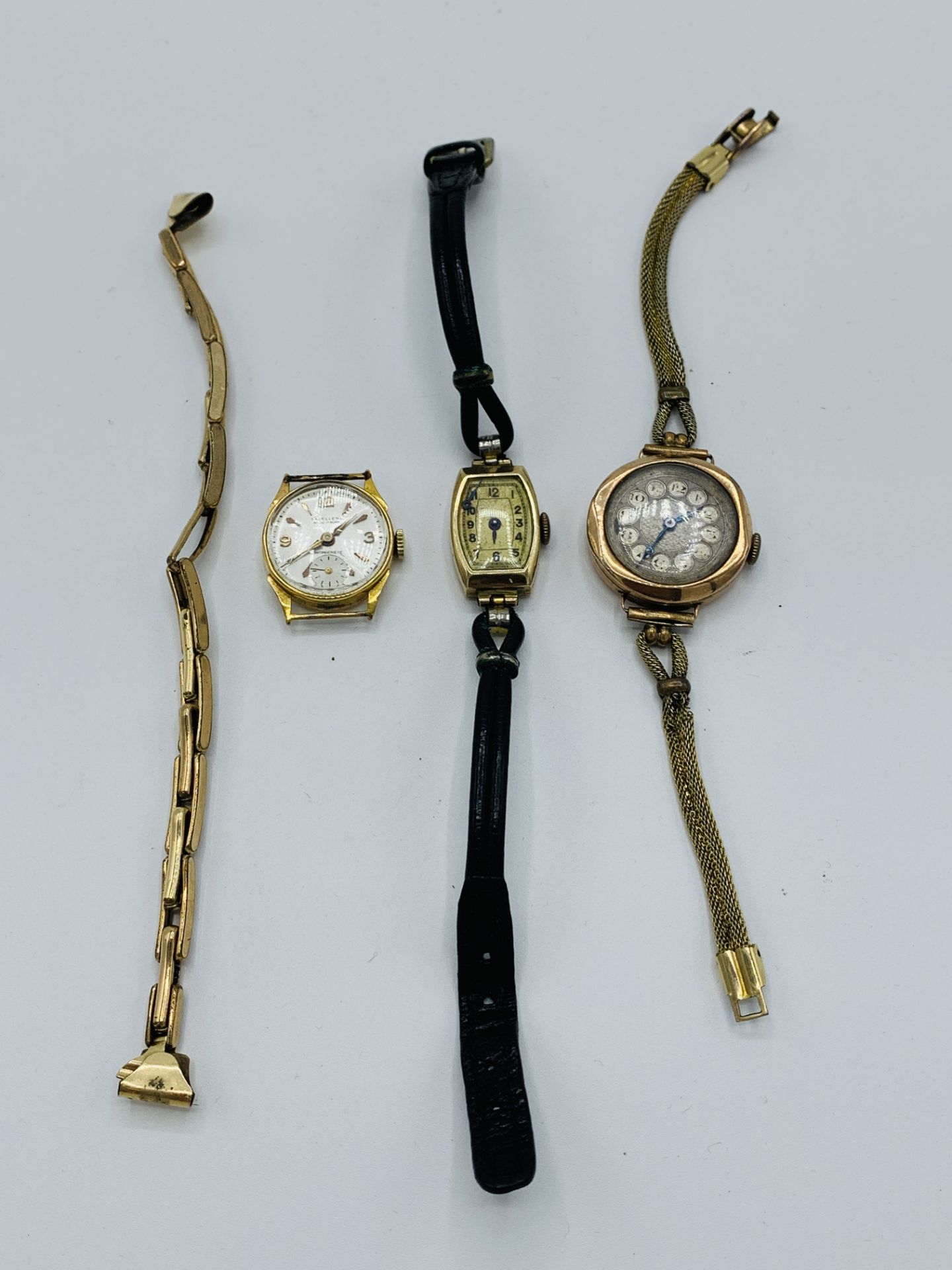 18ct gold case Excellent 17 jewels lady's wrist watch, and two 9ct gold watches