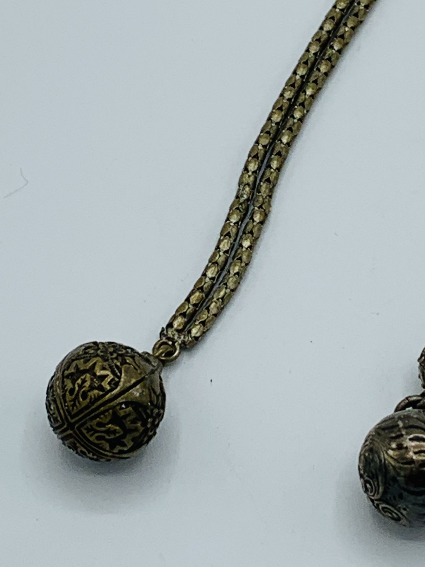 Two decorative ball fobs - Image 2 of 5