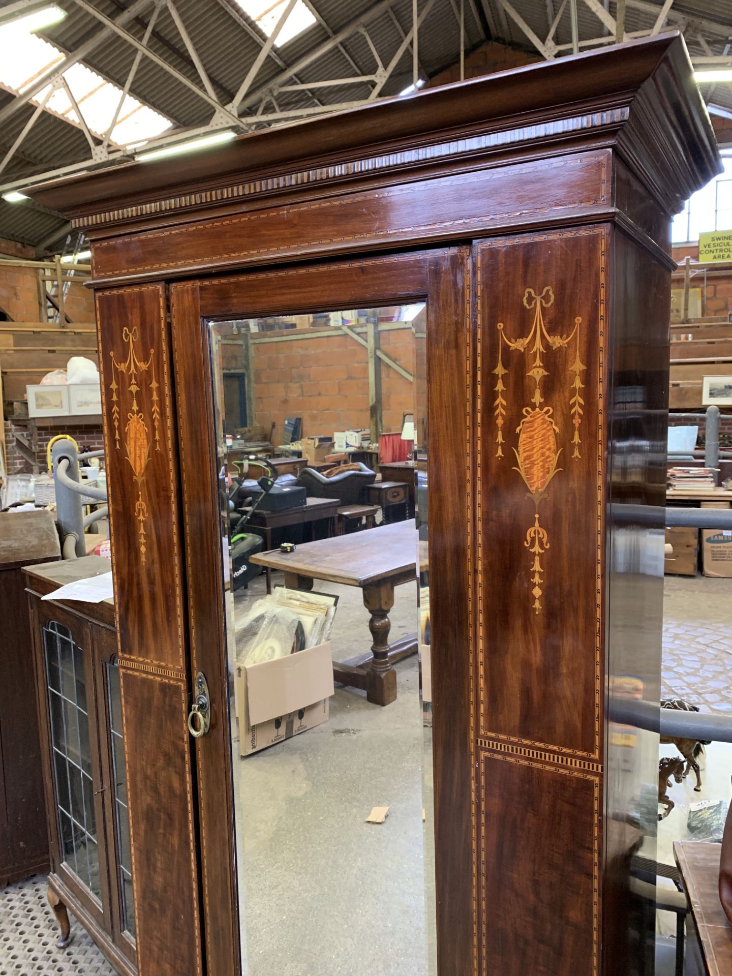 Edwardian inlaid mahogany single wardrobe - Image 4 of 7