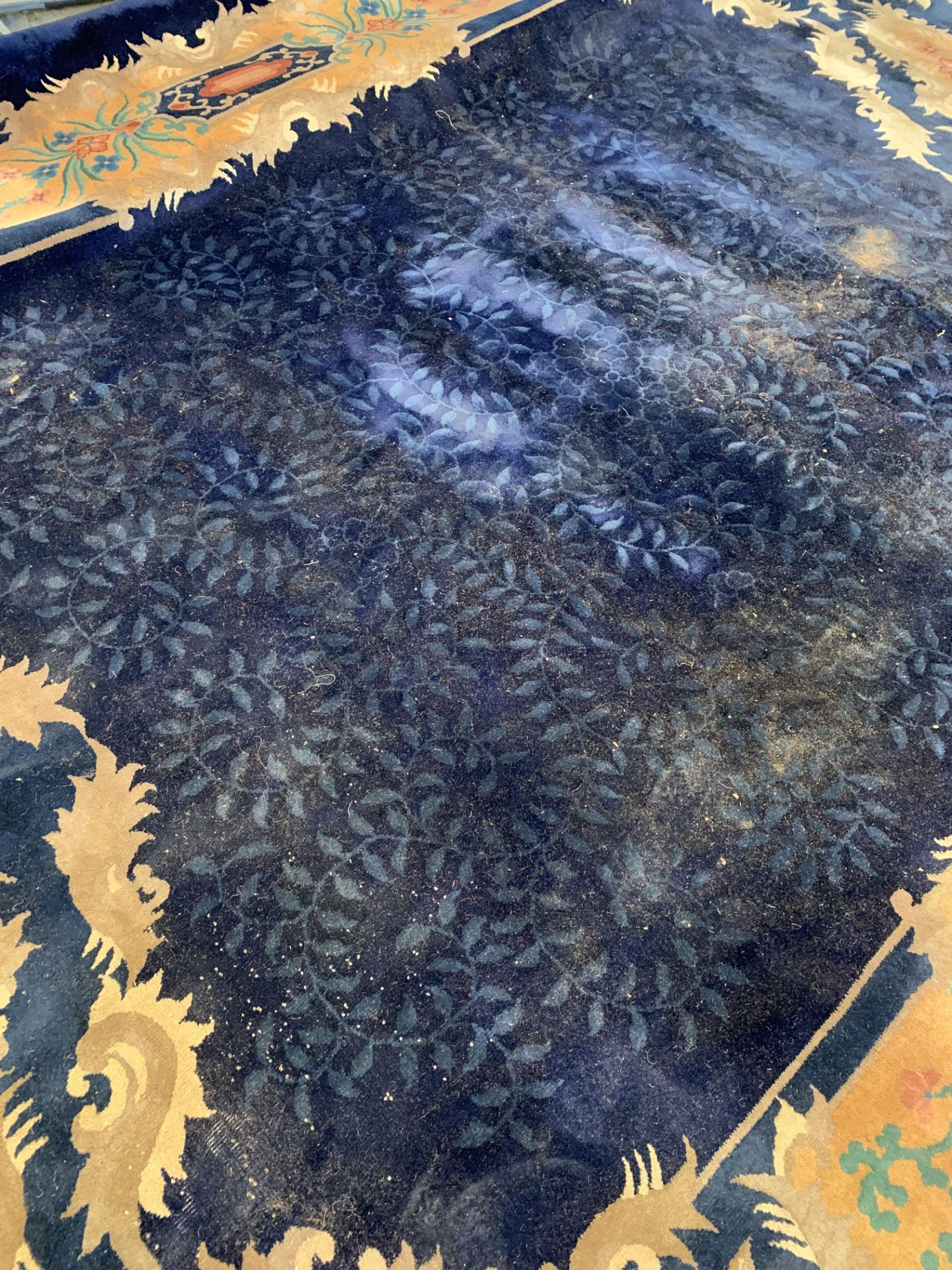 Dark blue ground carpet - Image 4 of 4