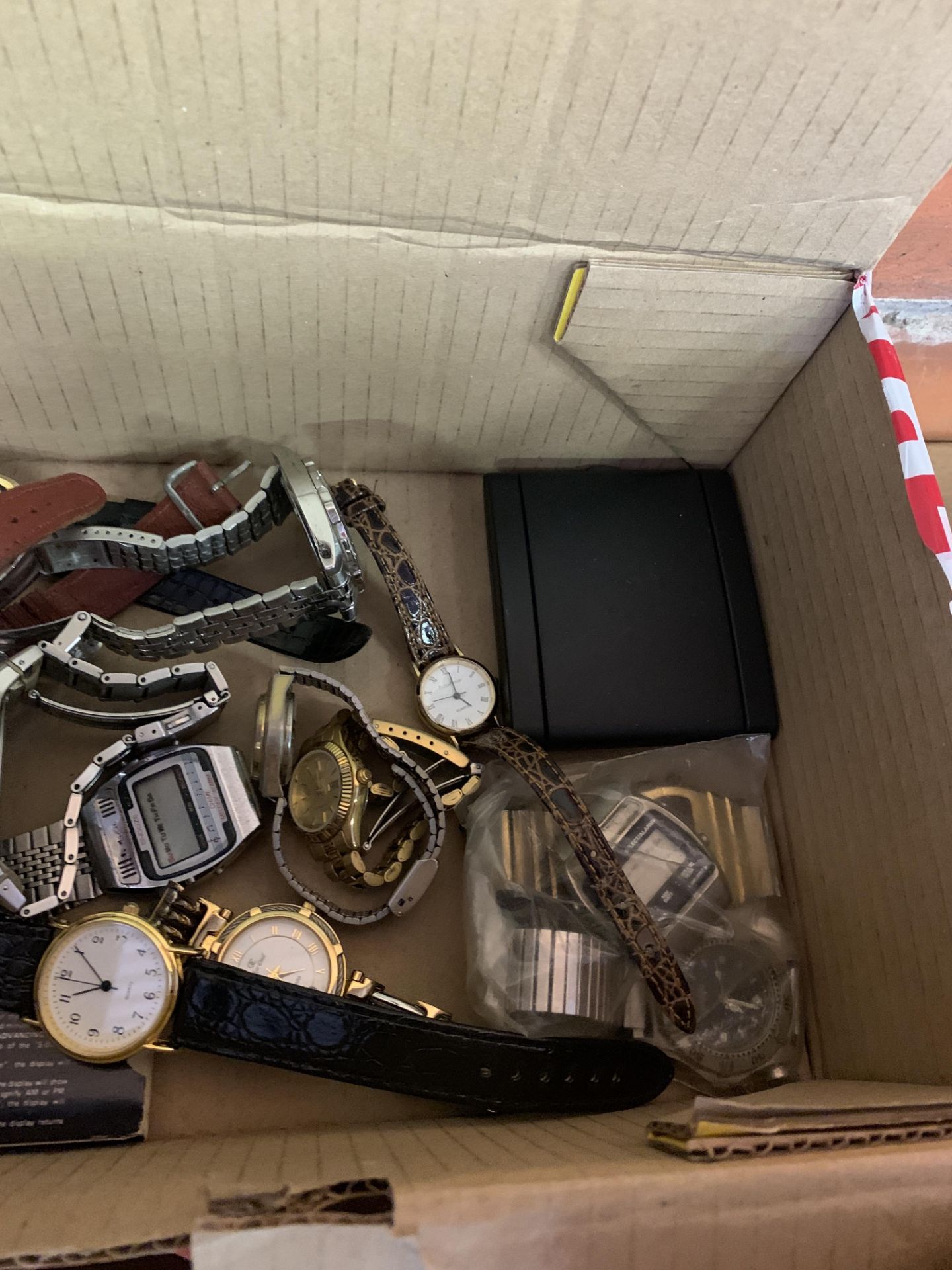 Quantity of watches, including Citizen and Accurist - Image 6 of 6