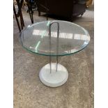 Circular bevelled edge glass top side table
