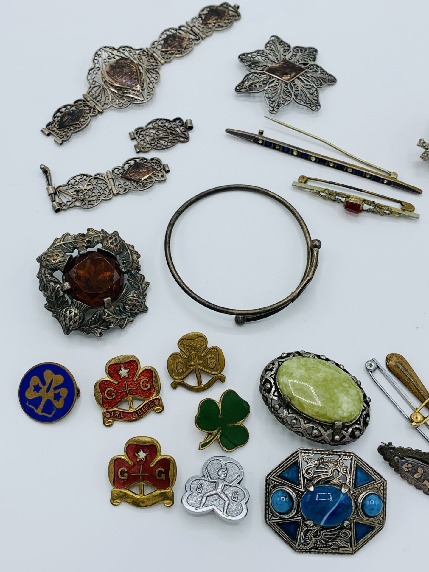 A quantity of jewellery - Image 3 of 4