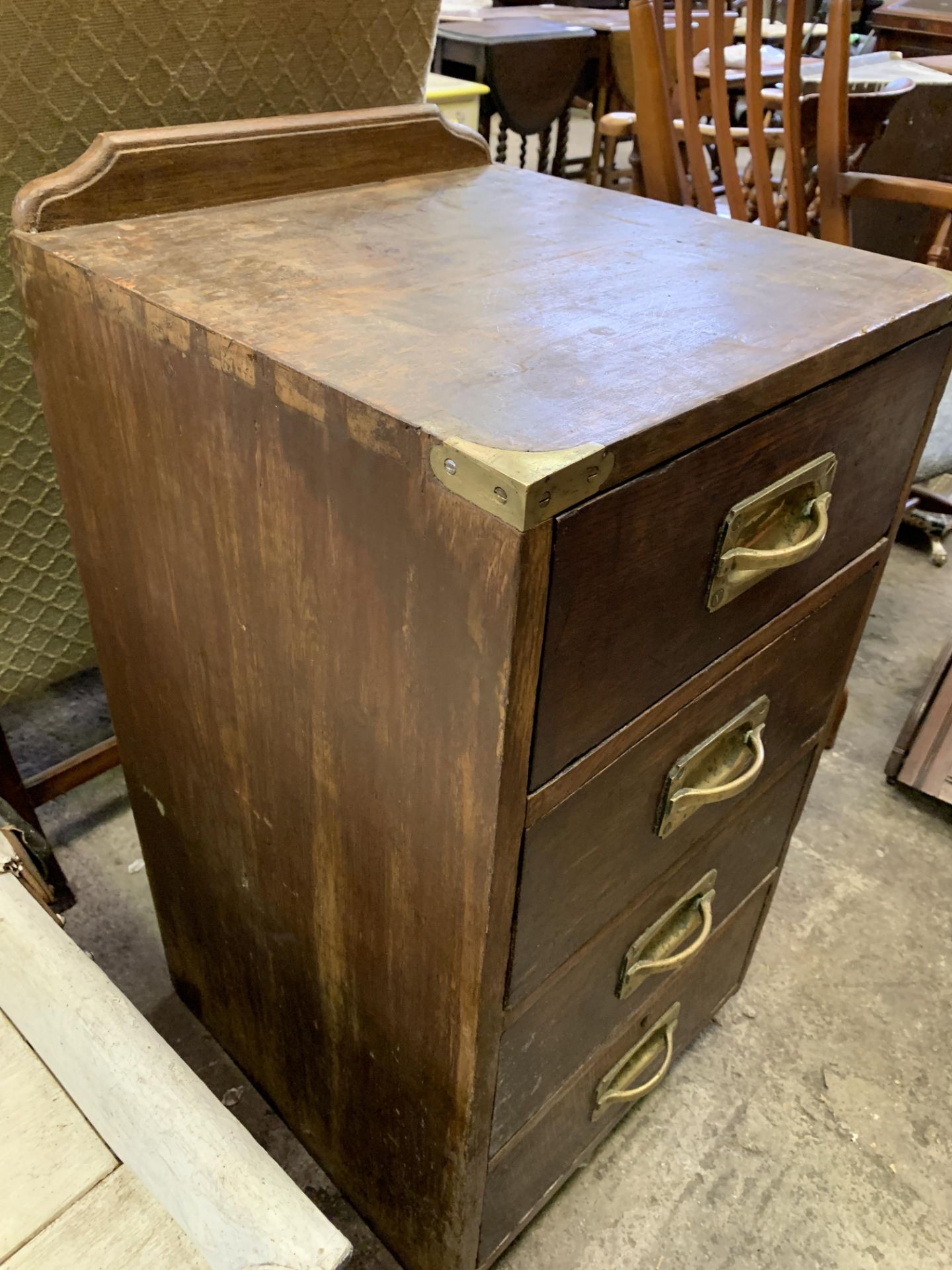 Mahogany chest of four drawers - Bild 2 aus 4