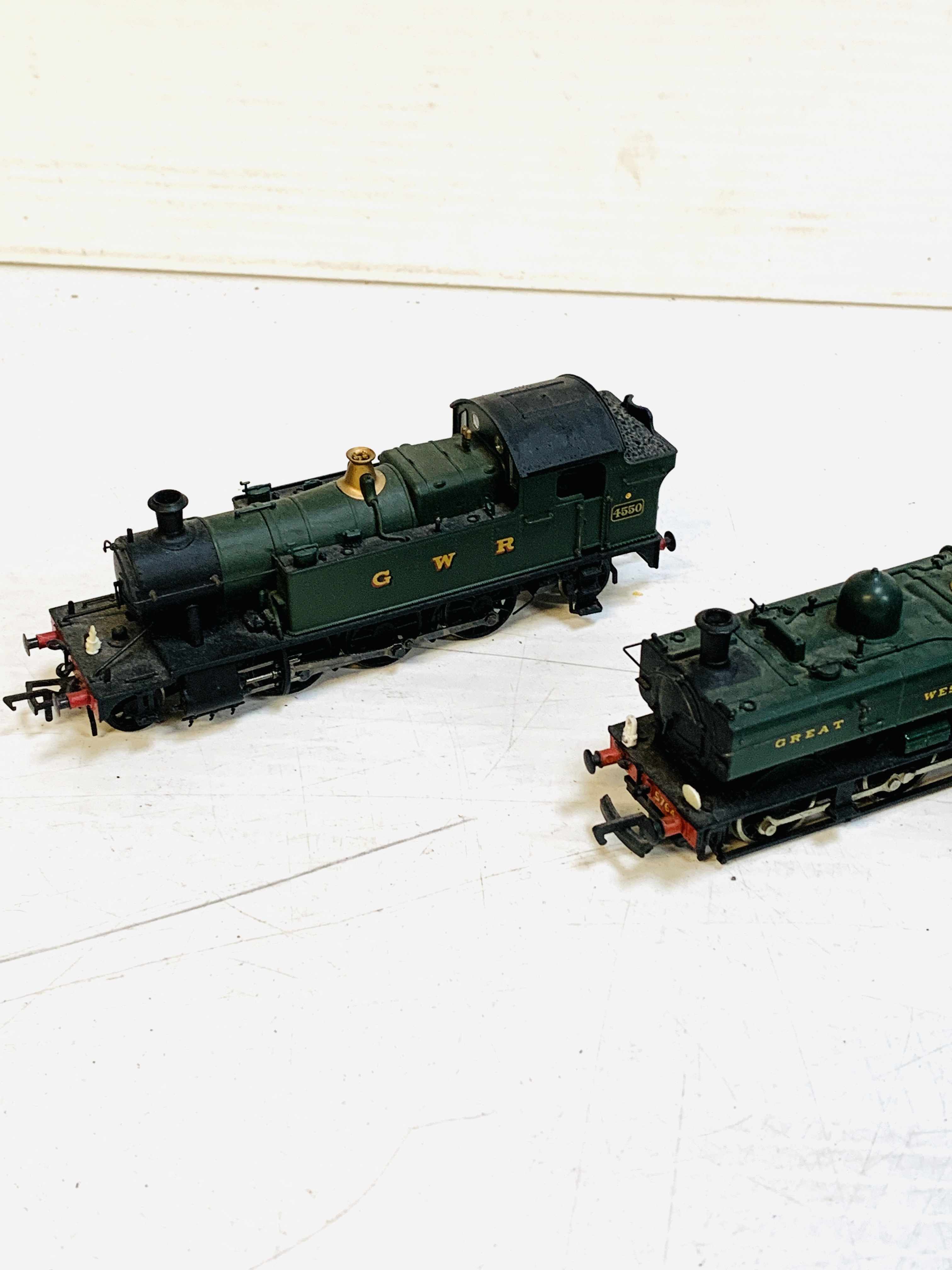 A Bachmann model tank engine and two other tank engines - Image 3 of 4