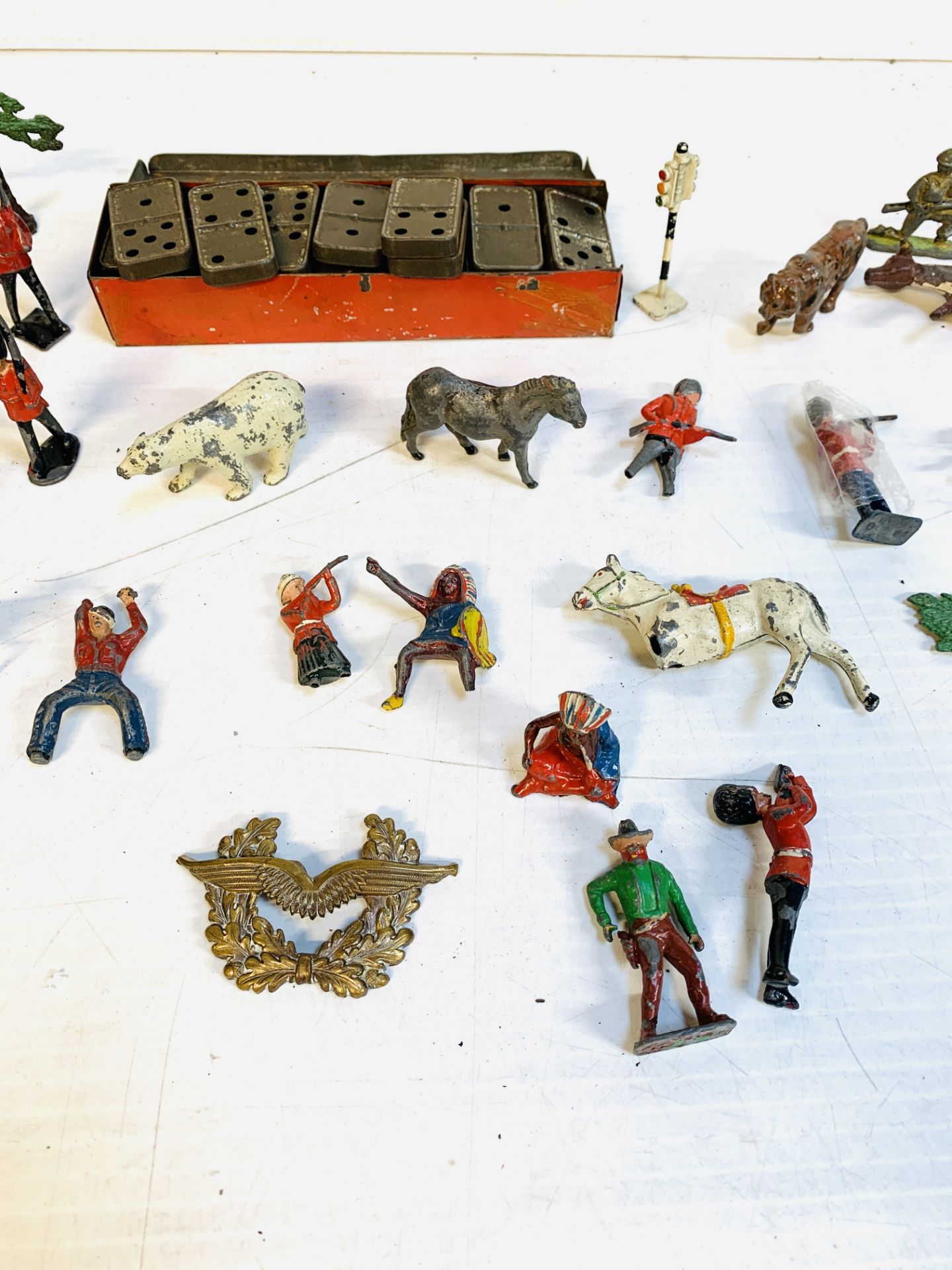 Tin of Franklyn's Cutty Shag tin dominoes; and a collection of tin figures and animals. - Image 4 of 5