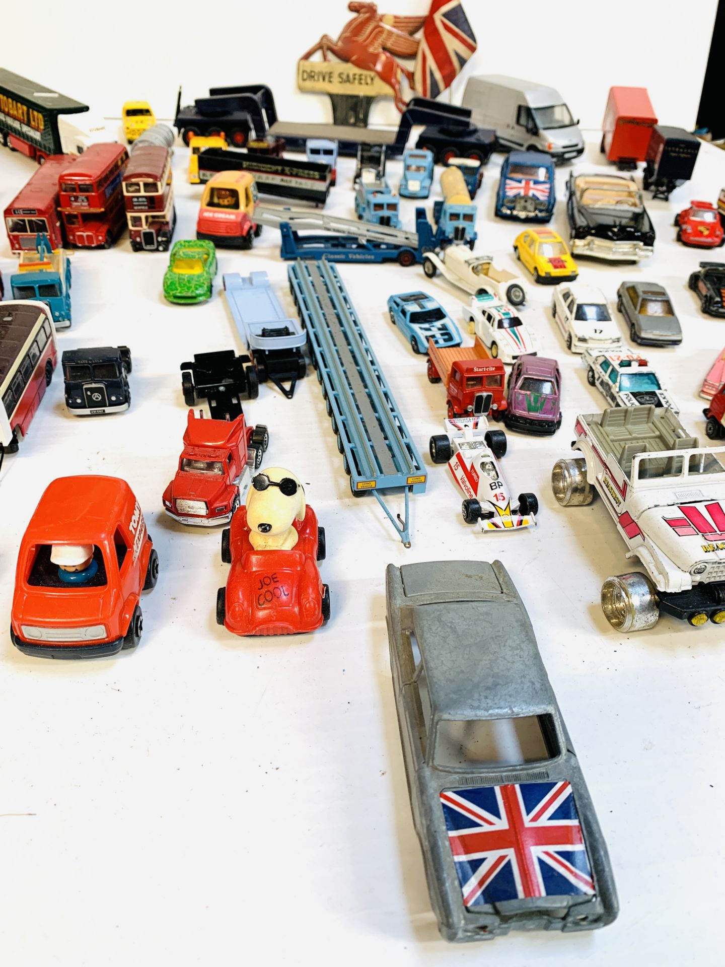 Collection of mainly diecast model vehicles - Image 3 of 8