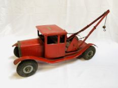 Tri-ang tin plate model Bedford tow truck