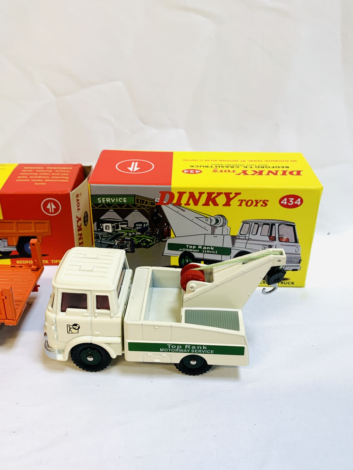 Three boxed Dinky lorries - Image 3 of 5