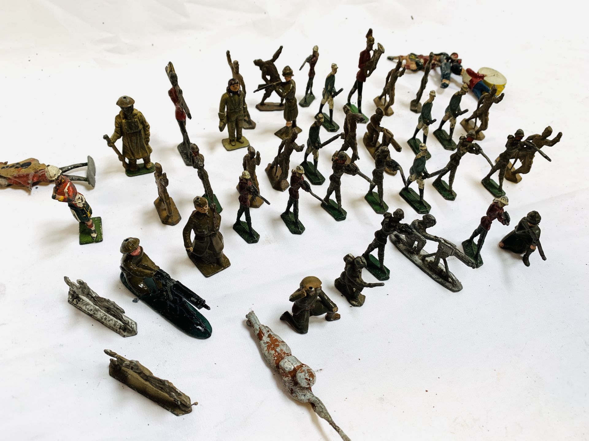 Collection of mainly lead soldiers - Image 7 of 7