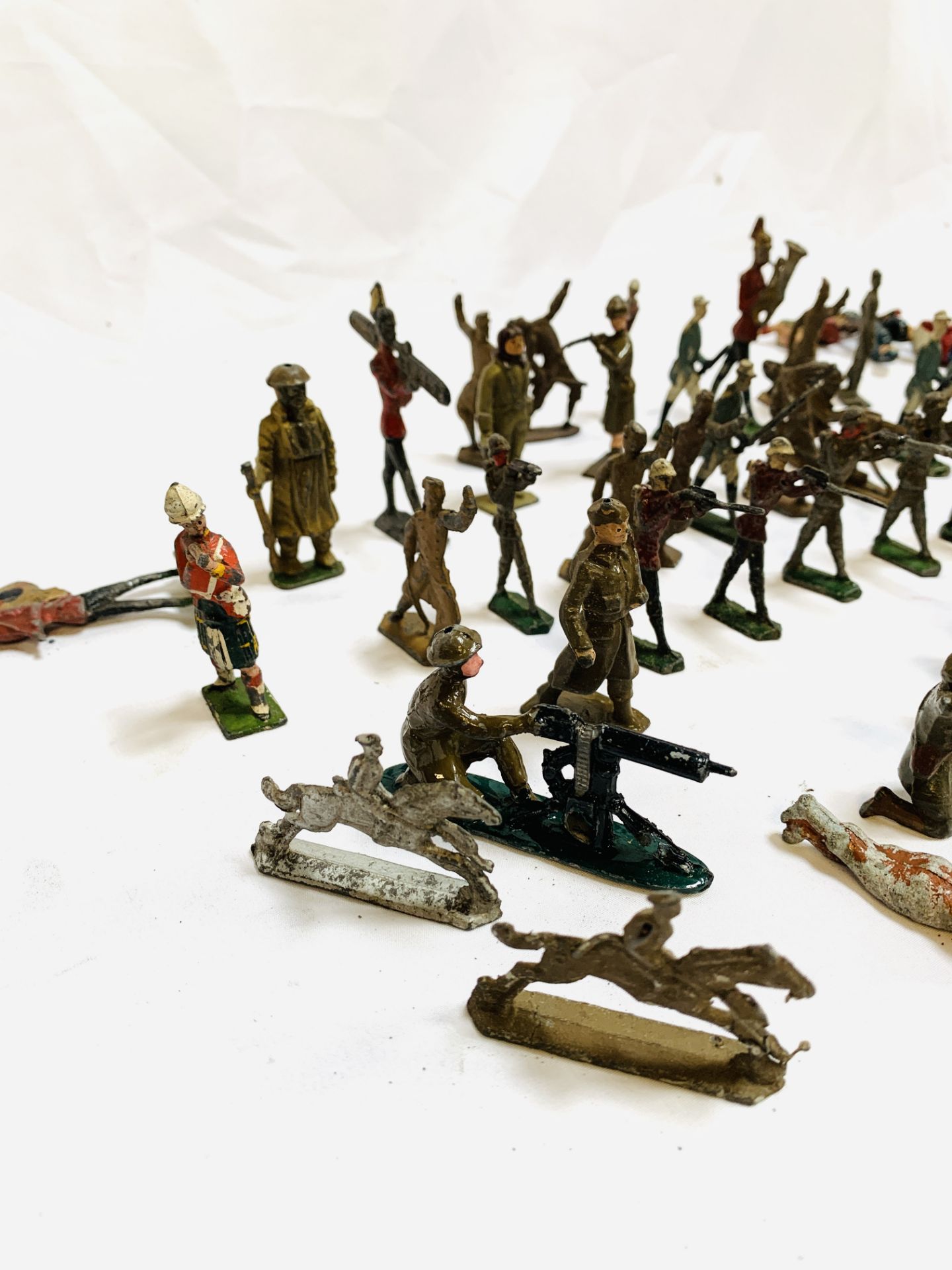 Collection of mainly lead soldiers - Image 3 of 7