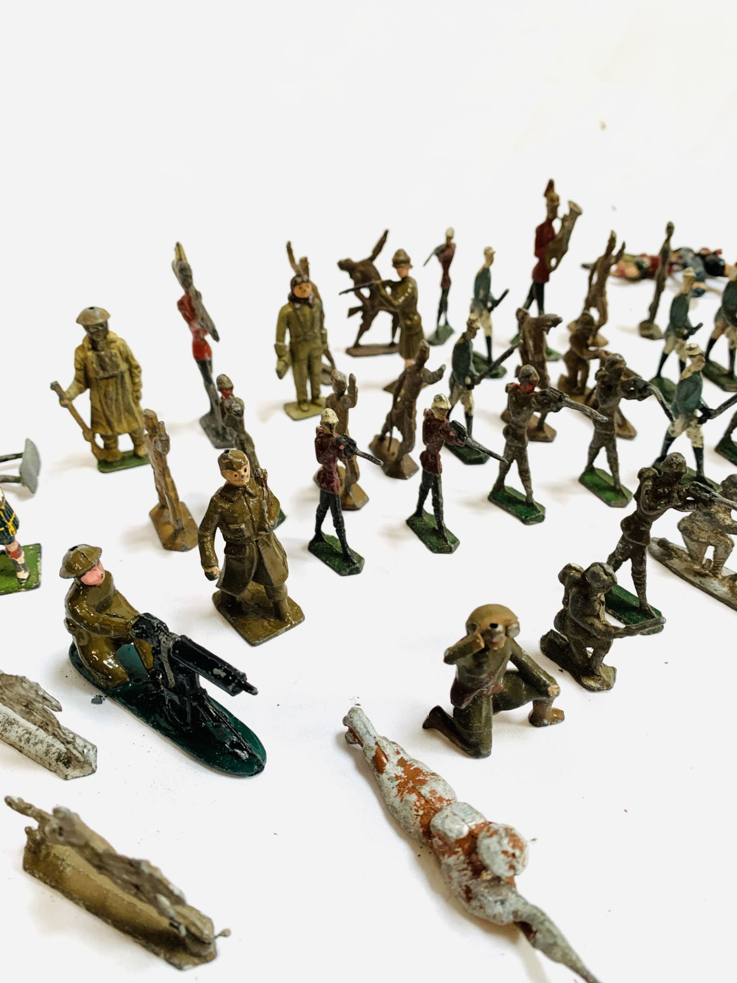 Collection of mainly lead soldiers - Image 2 of 7