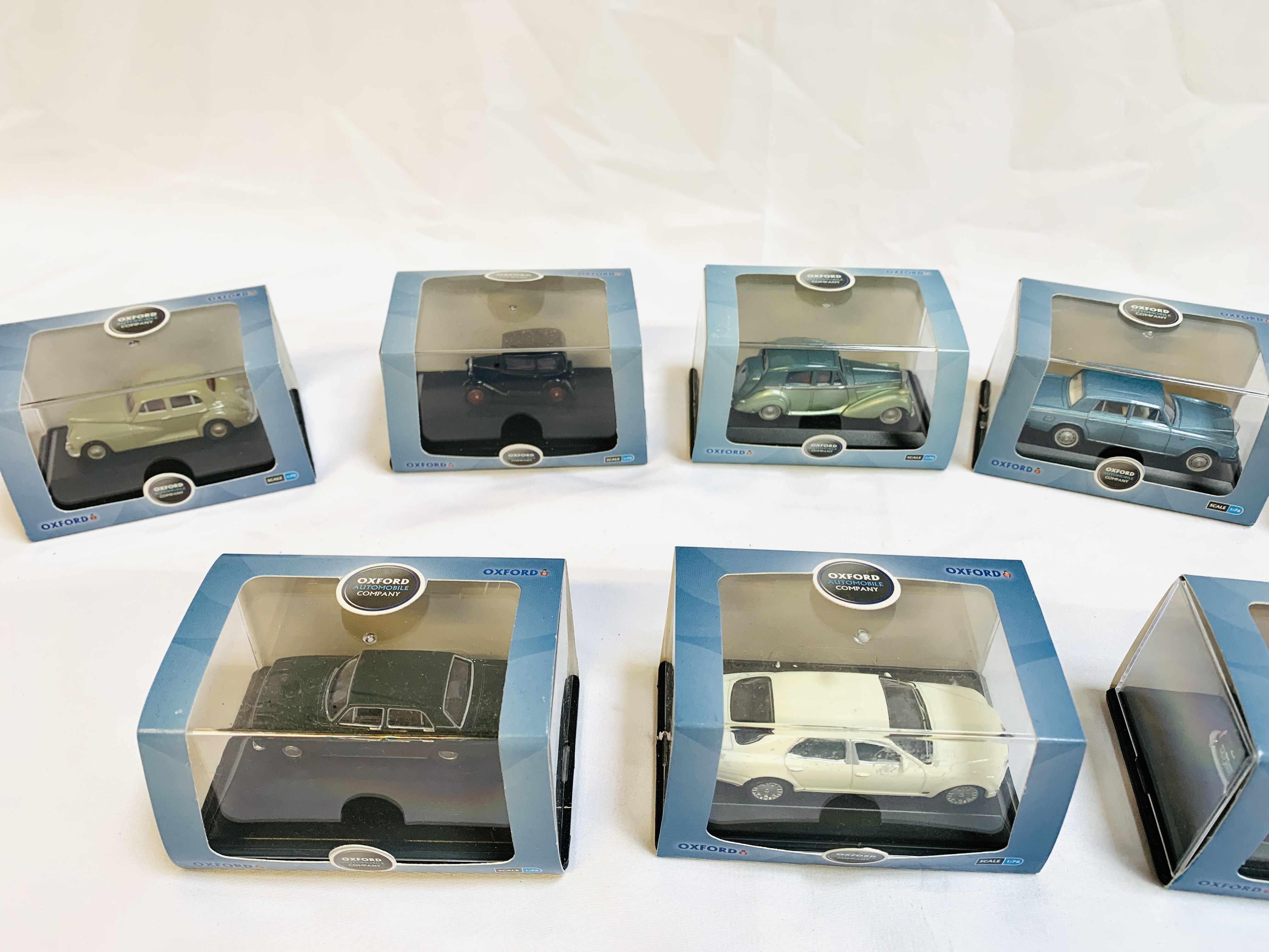 Eight Oxford diecast scale 1:76 model cars, and a Mercedes Benz Mbig 2002 - Image 5 of 5