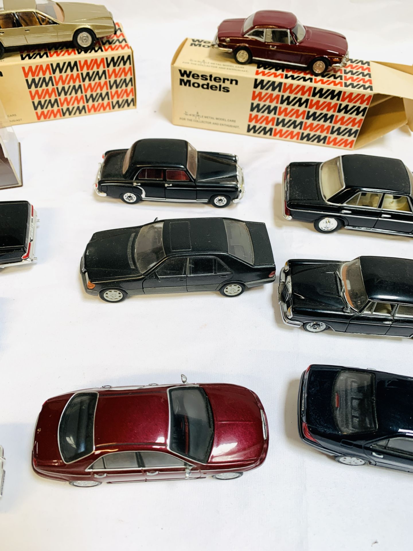 15 diecast model cars. - Image 4 of 6