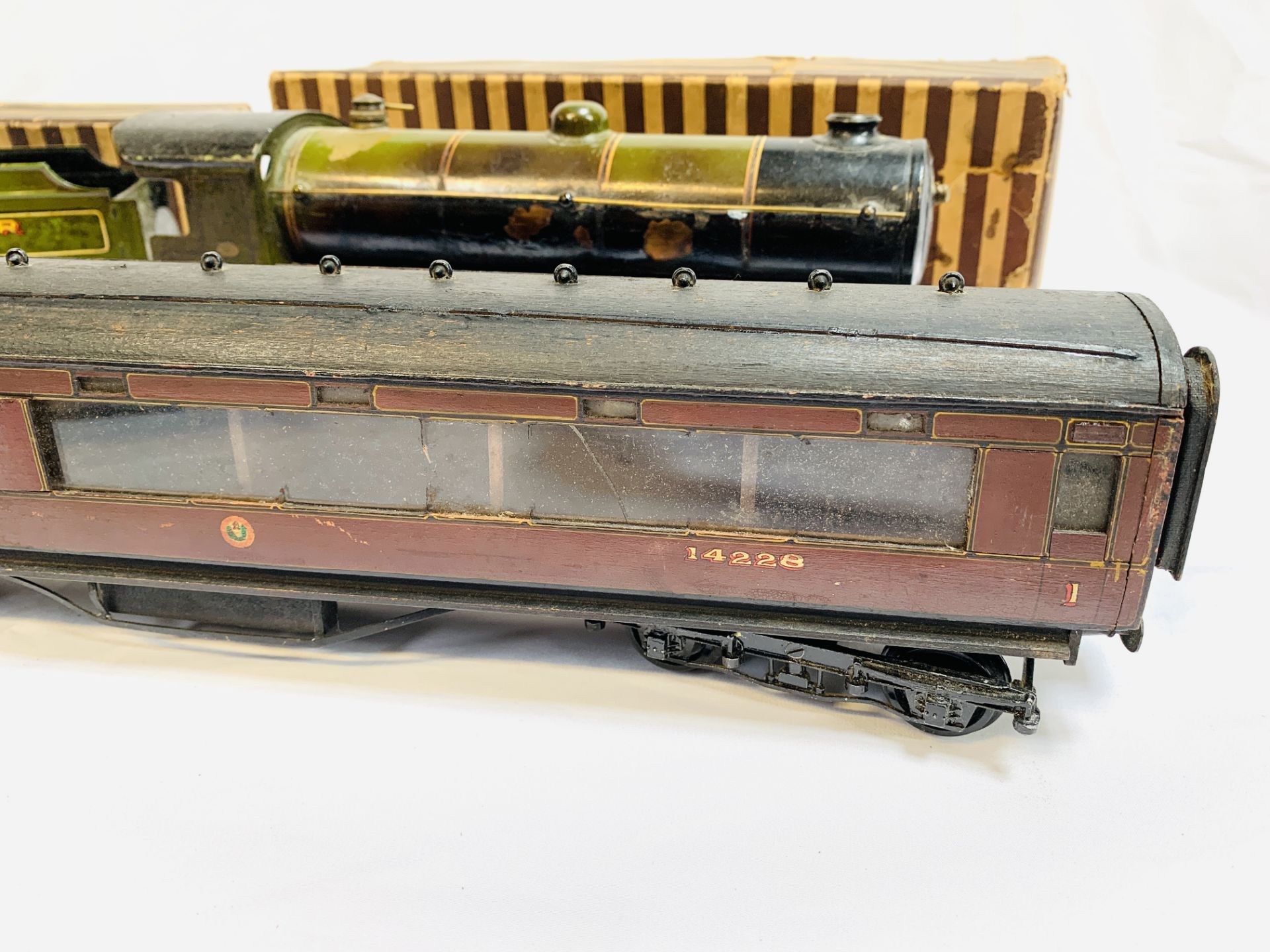 Bowman Models O gauge steam locomotive number 234, tender model 250; LMS and GWR coach - Image 2 of 8