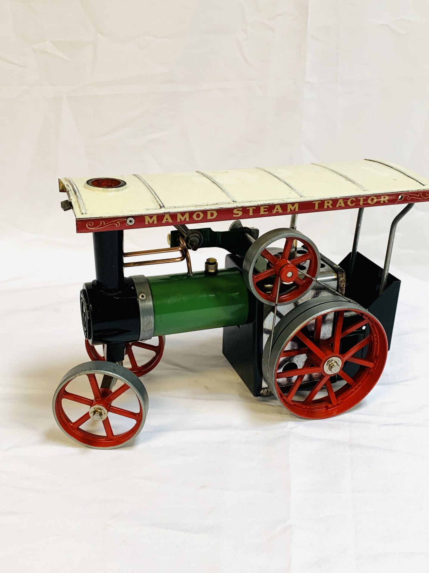 Mamod steam tractor with trailer - Image 2 of 6