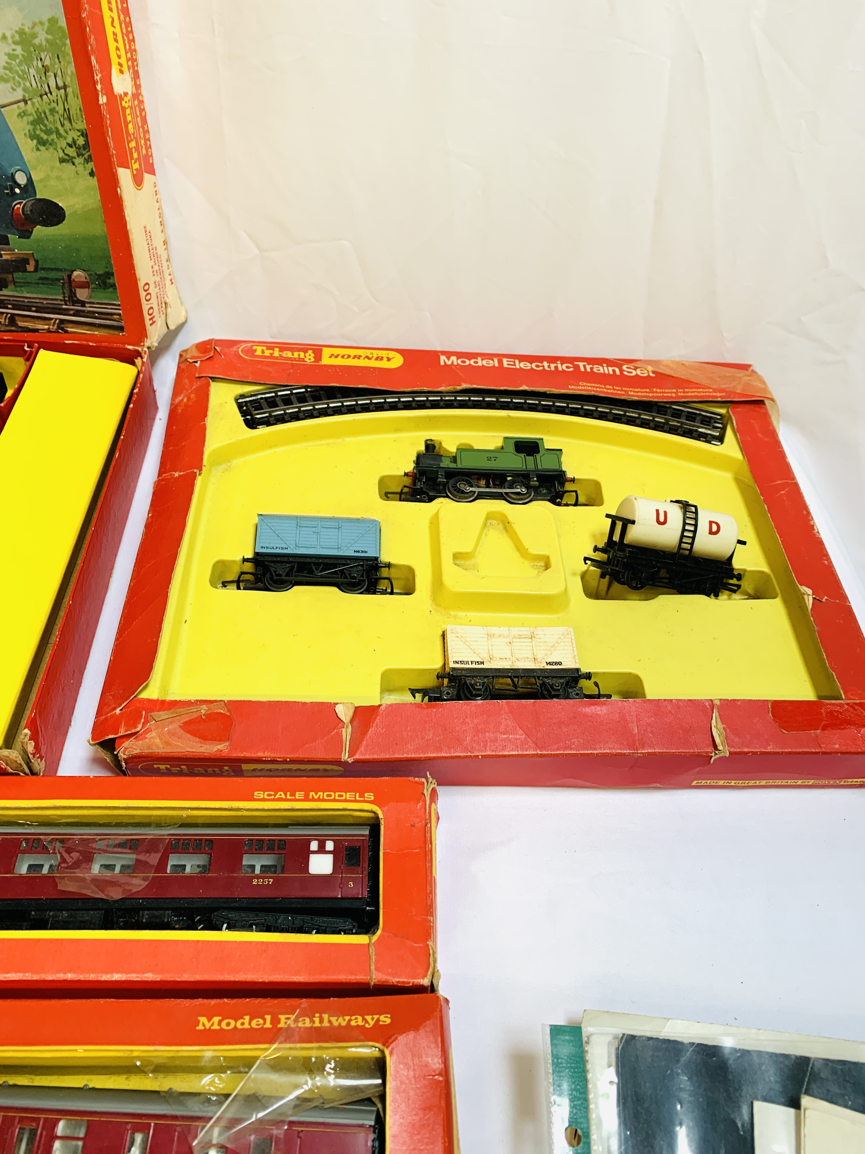 Collection of Tri-ang Hornby OO model trains - Image 4 of 10