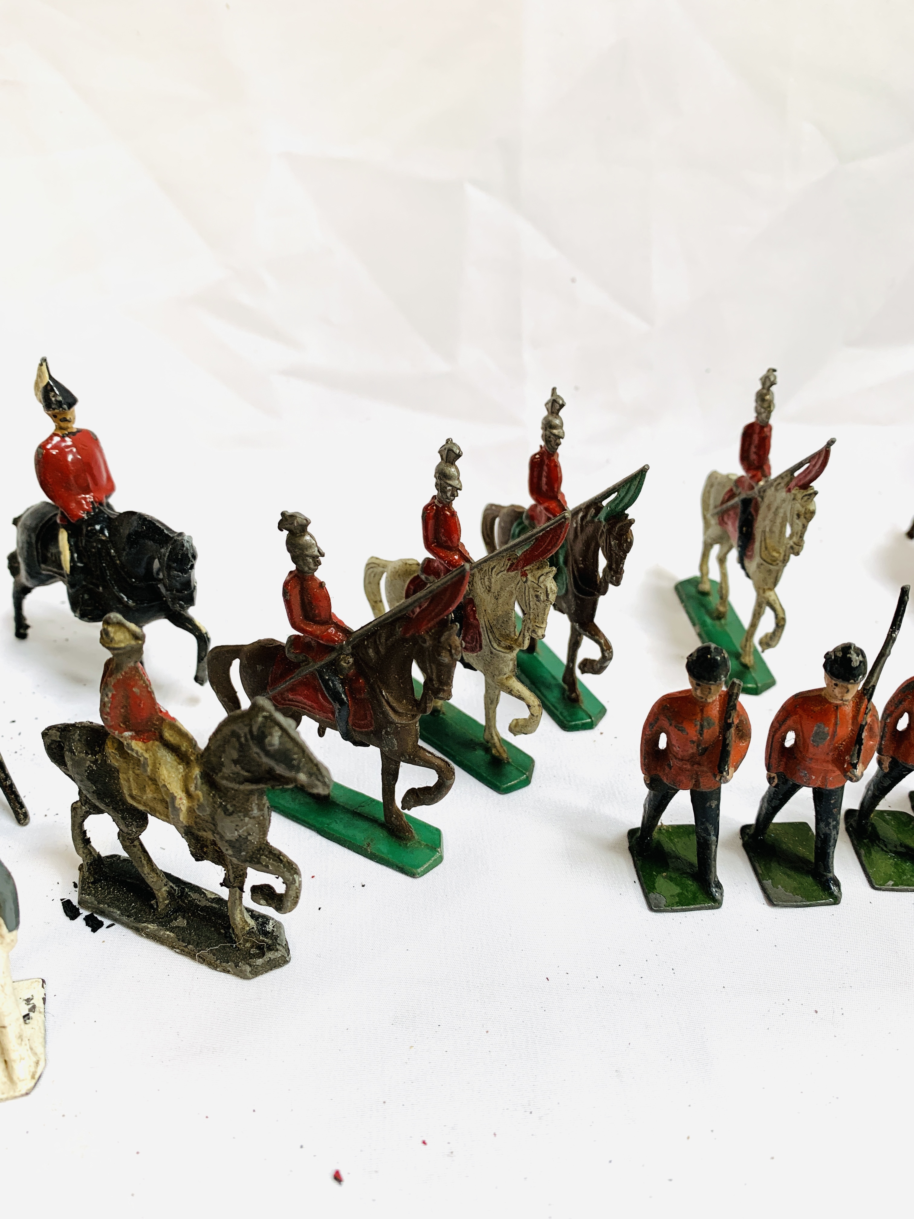 Collection of painted metal soldiers, mainly calvary - Image 6 of 6