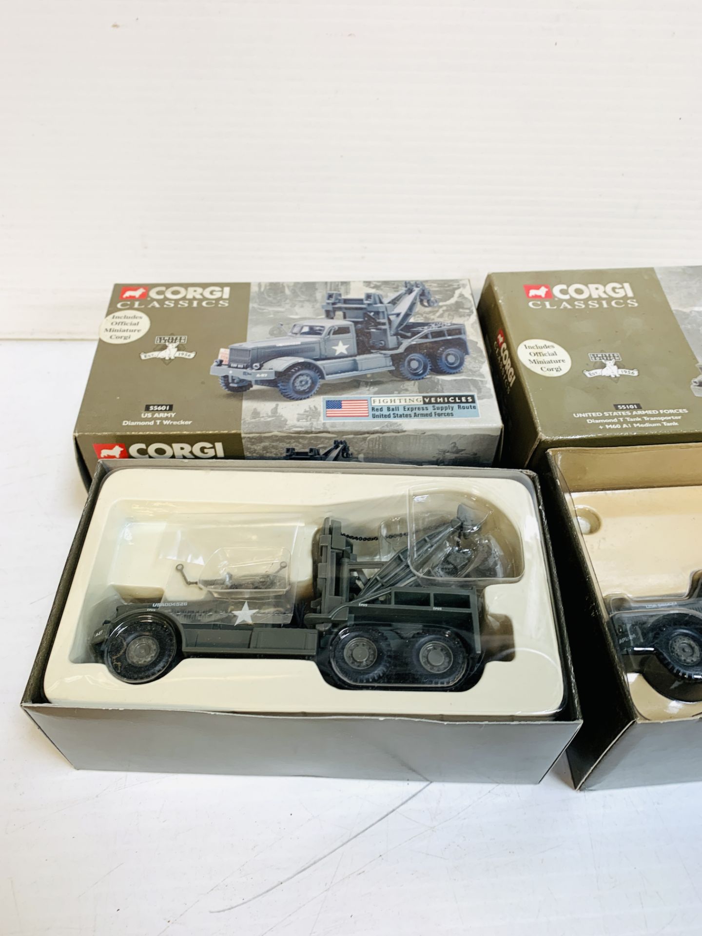 Corgi Classics US Army Diamond T tank transporter and T wrecker; M60 tank - Image 5 of 5