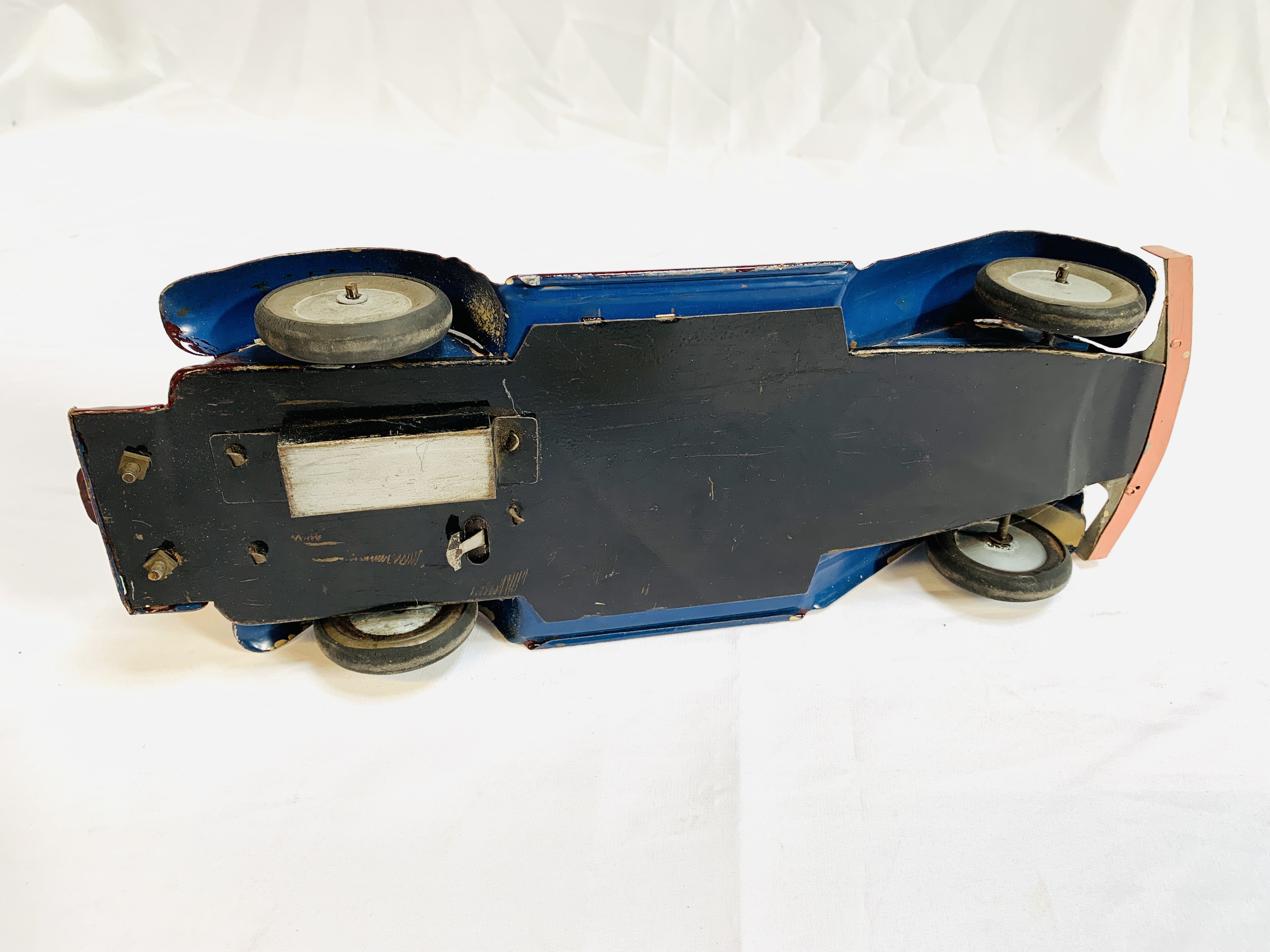 Clockwork tinplate racing car - Image 5 of 5