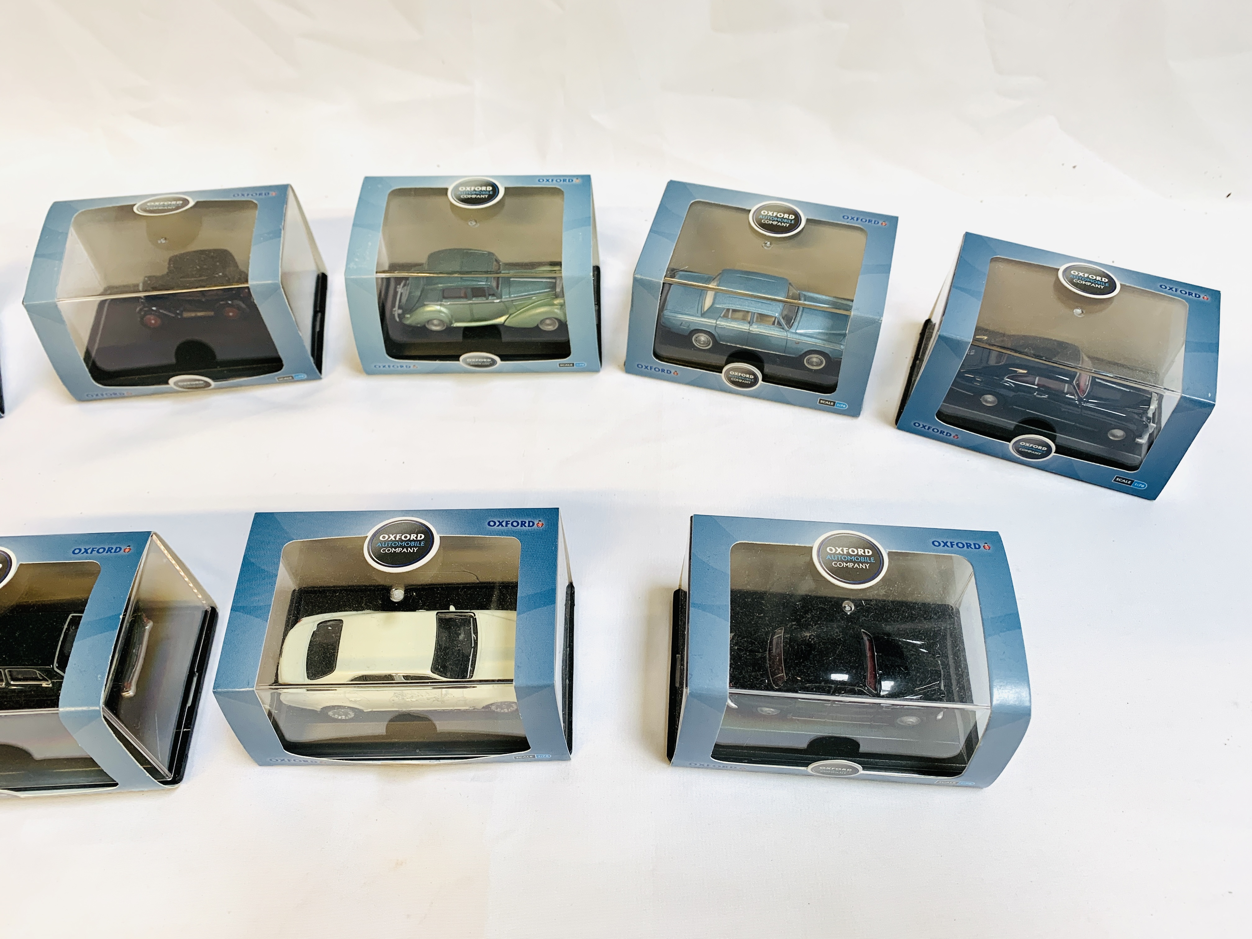 Eight Oxford diecast scale 1:76 model cars, and a Mercedes Benz Mbig 2002 - Image 4 of 5