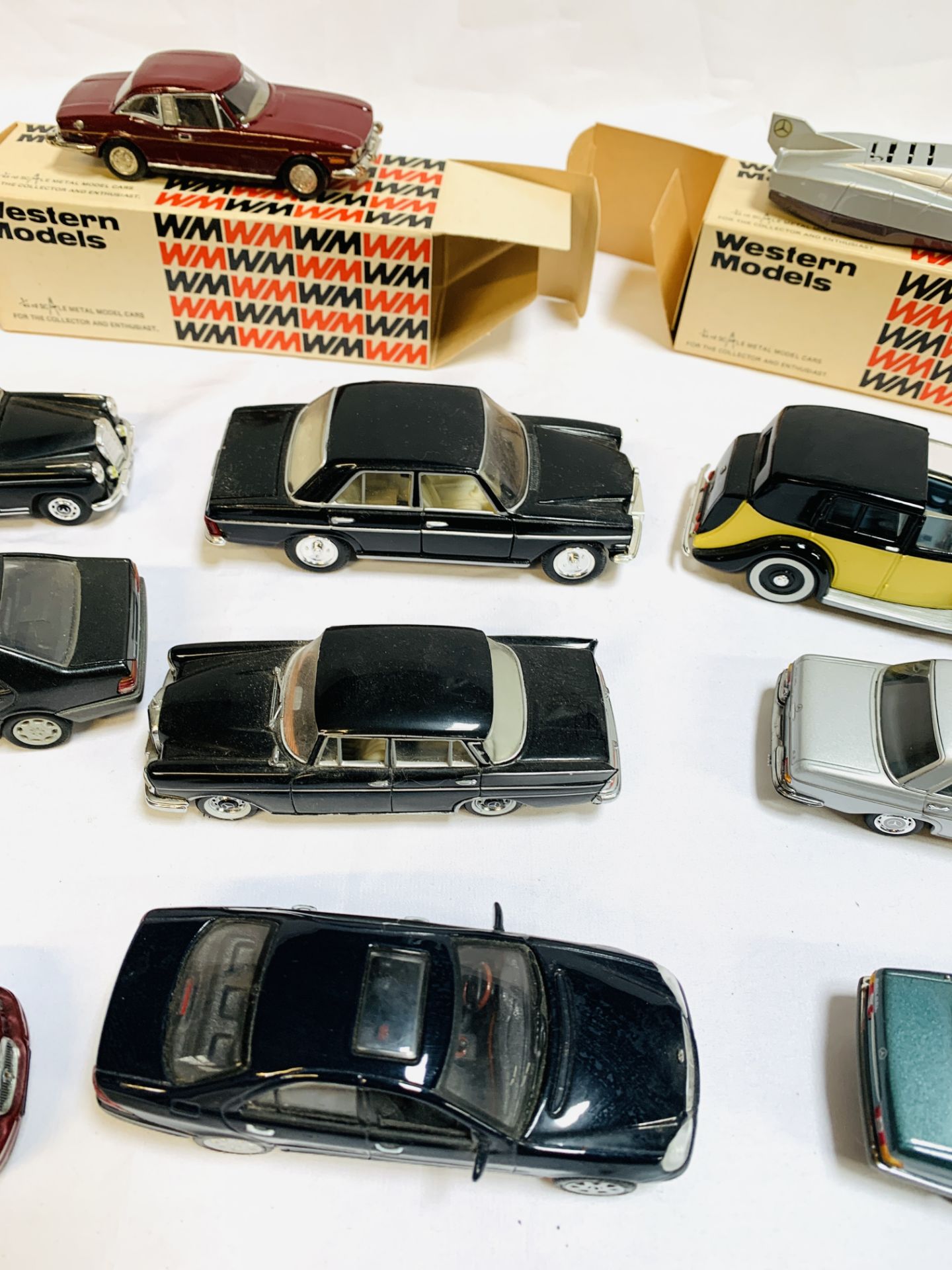 15 diecast model cars. - Image 5 of 6