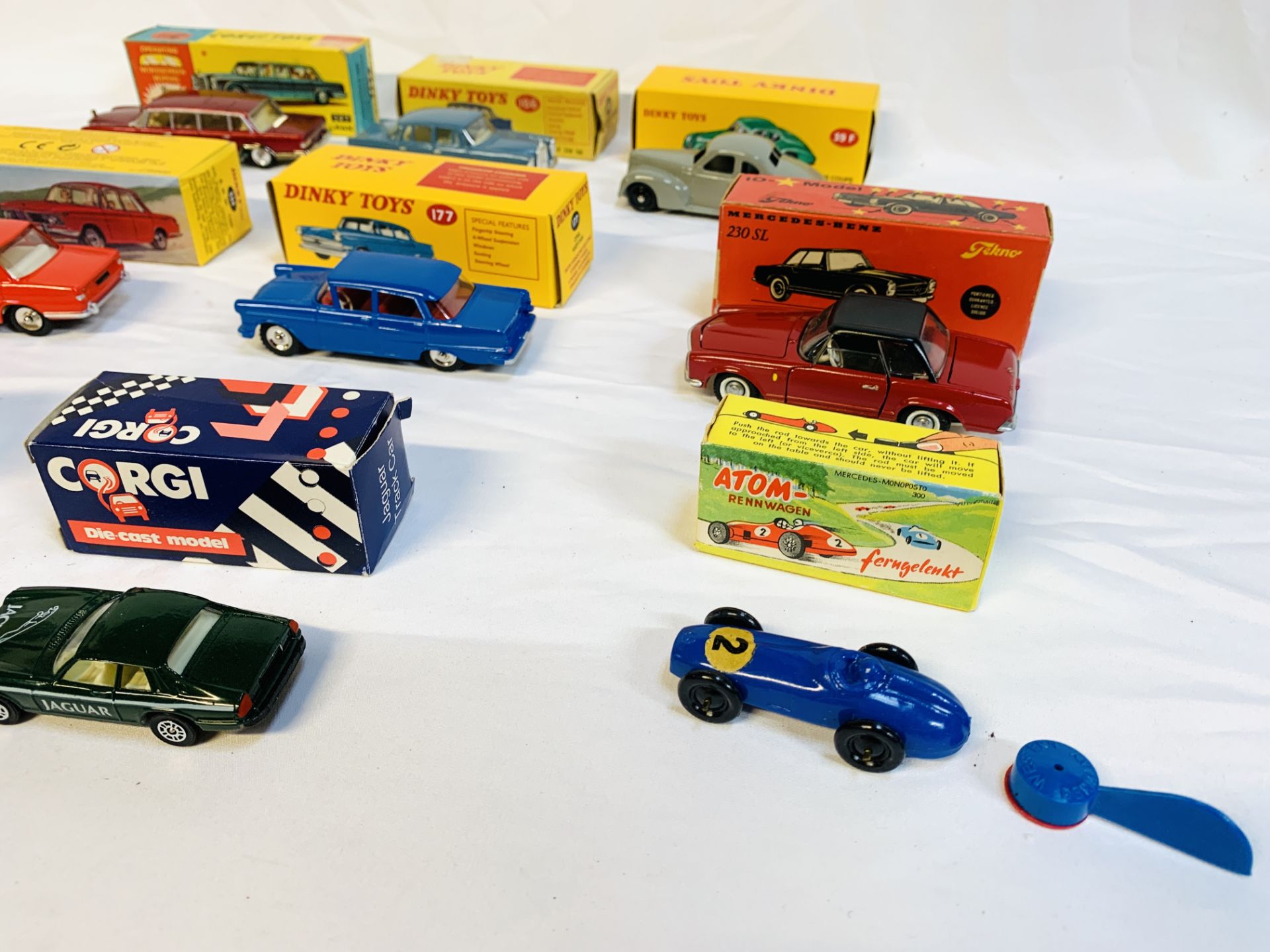 Nine boxed diecast cars including Dinky and Corgi - Image 4 of 4