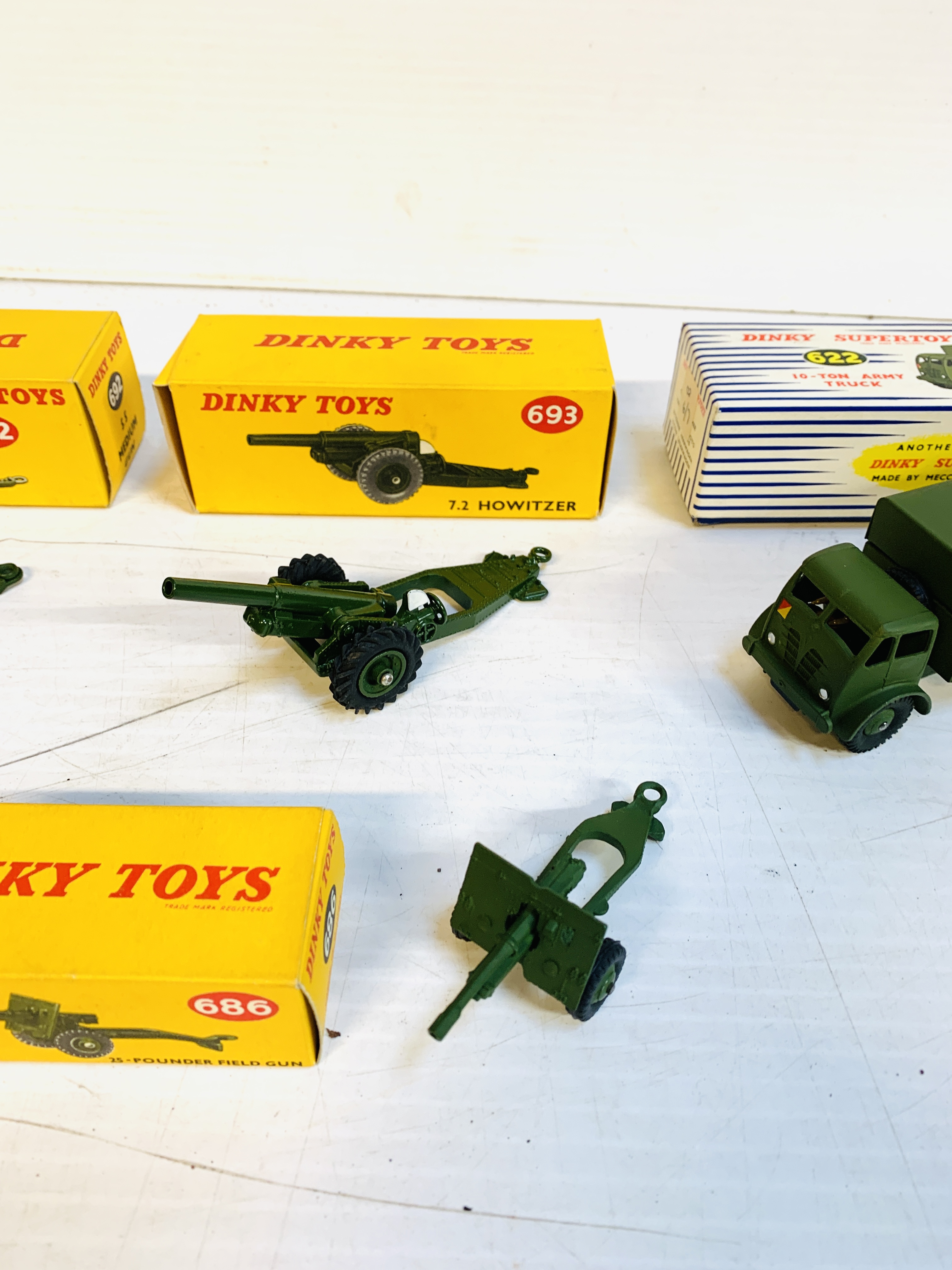A collection of Dinky military vehicles and guns - Image 3 of 5