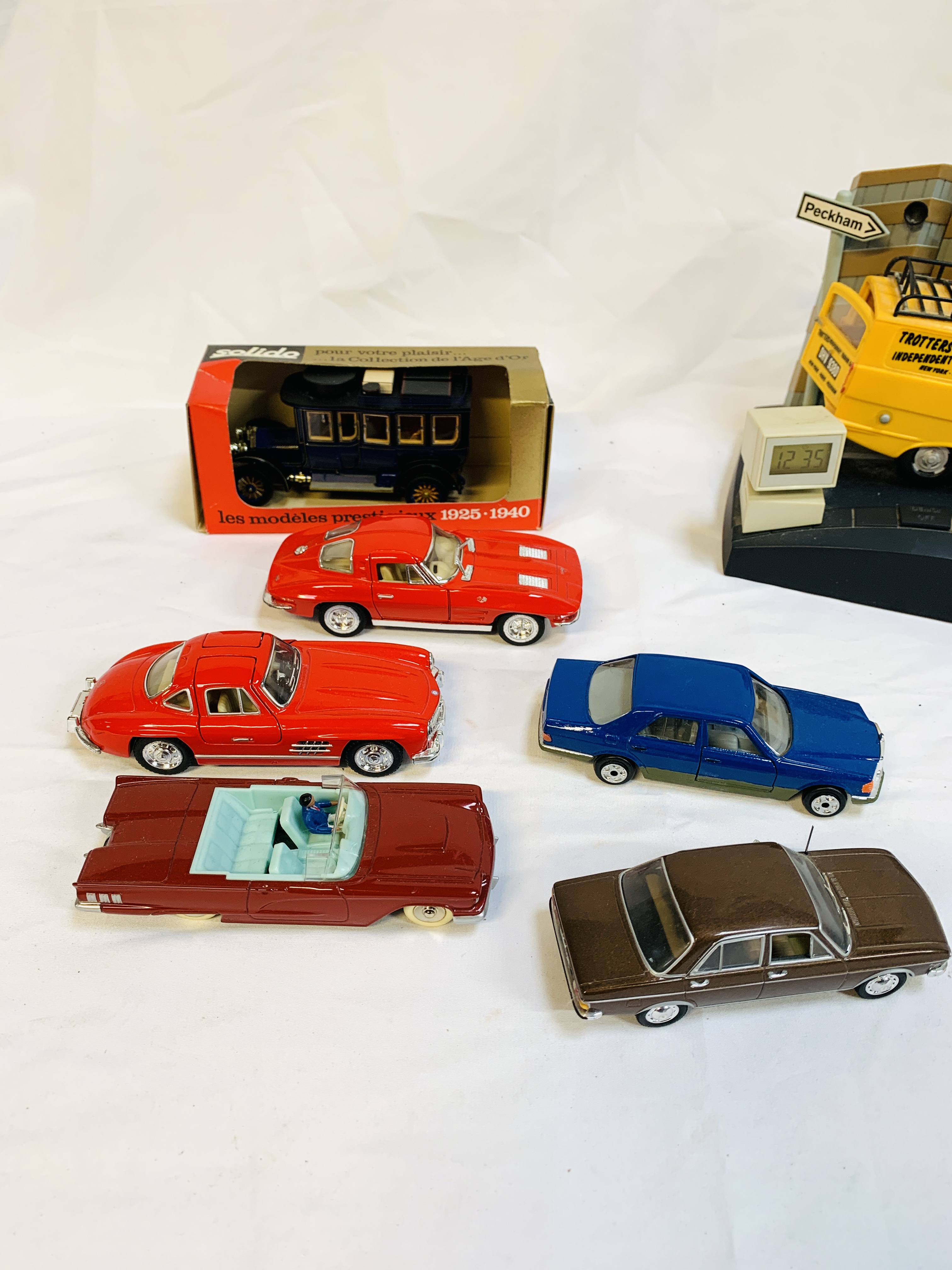 Wesco Only Fools and Horses model car digital clock, together with six diecast model cars. - Image 3 of 3