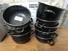 Ten saucepans