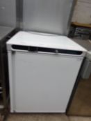 Polar undercounter fridge, white