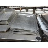 Baking trays x 4