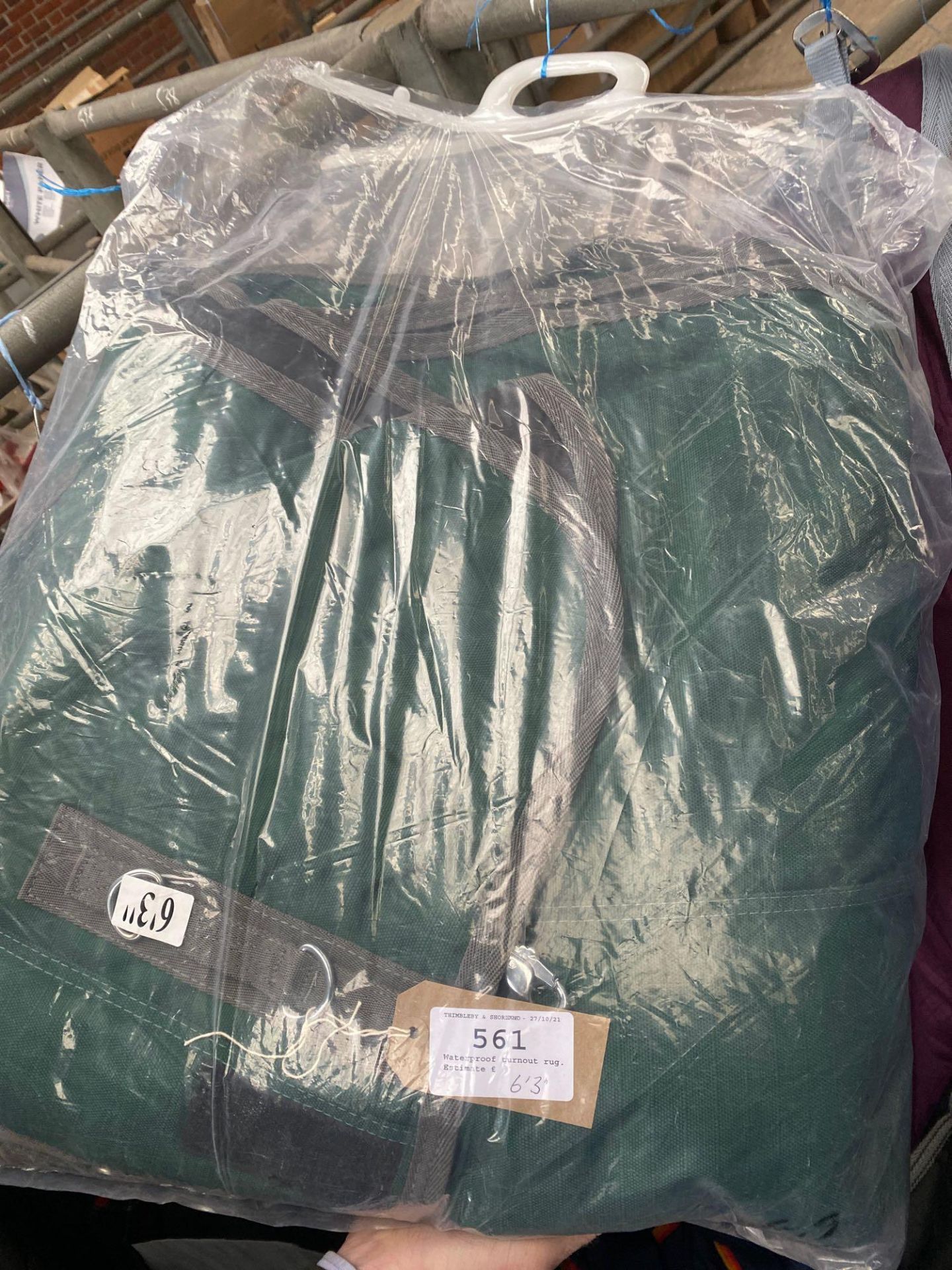 Waterproof turnout rug, 6'3". This item carries VAT.