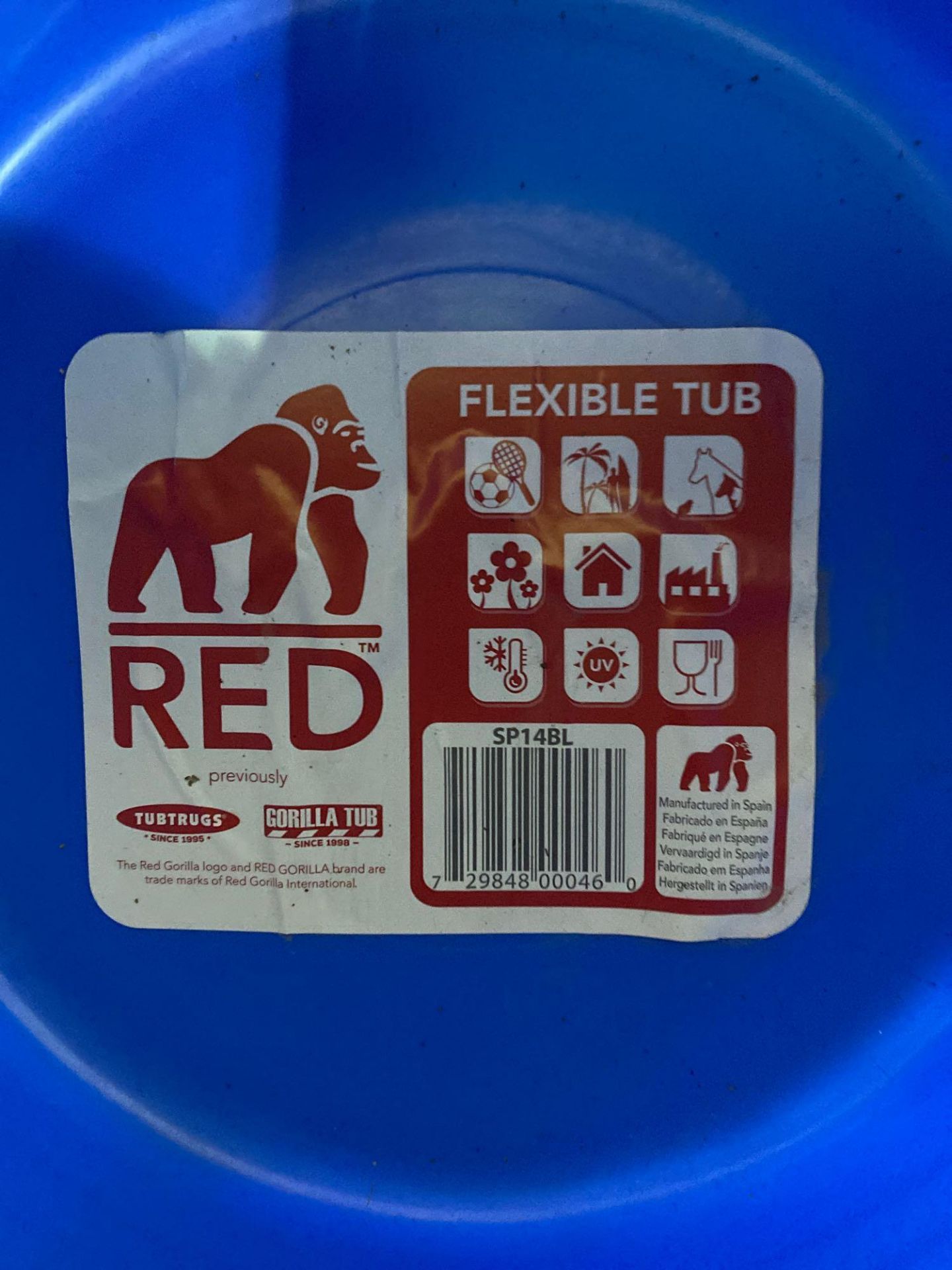 Gorilla large flexible tubs, various colours x 4 and Gorilla small flexible tub x 1. - Image 2 of 3