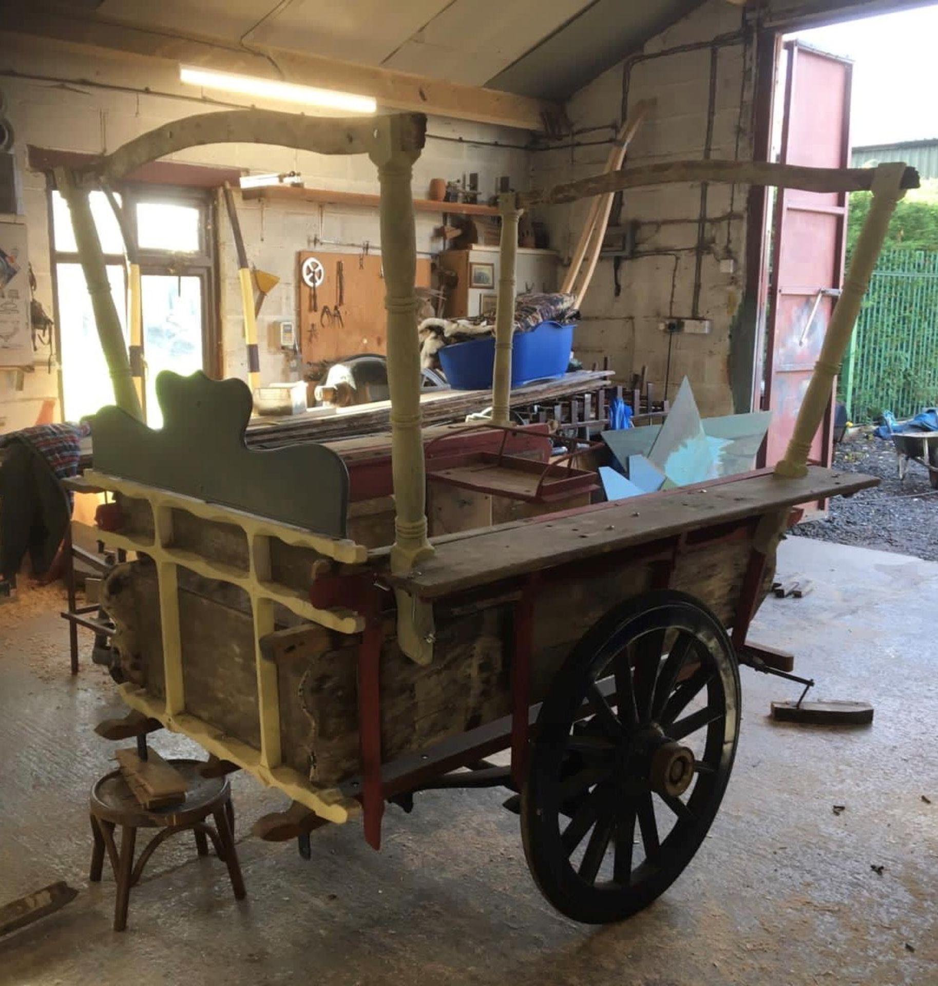 TWO WHEEL ICE CREAM CART to suit 14hh. In need of restoration.