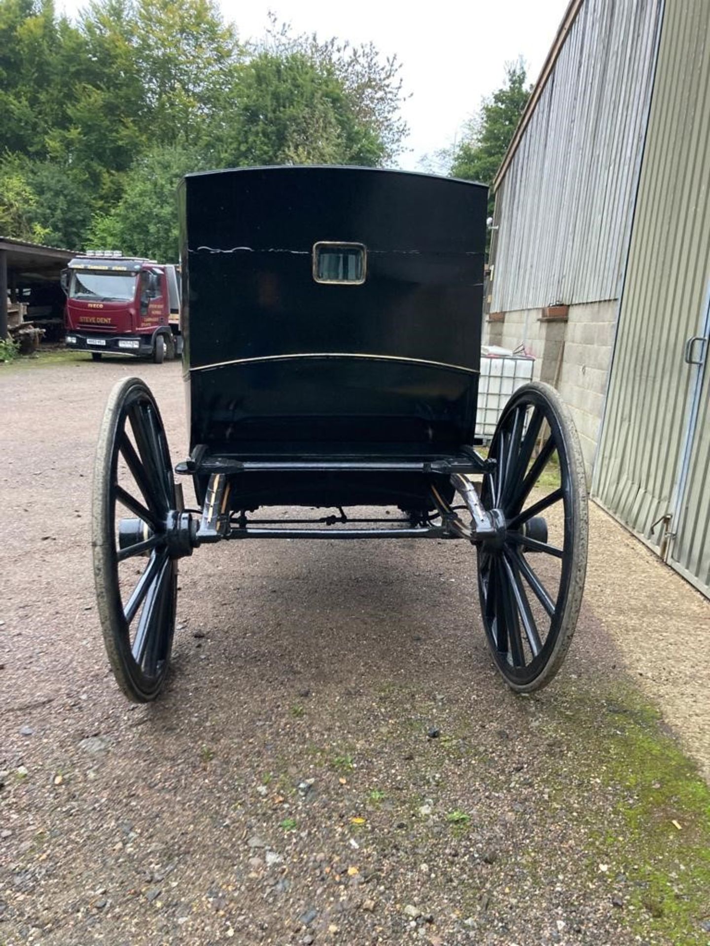 CLARENCE built by Peters & Sons. This item carries VAT. - Image 4 of 5