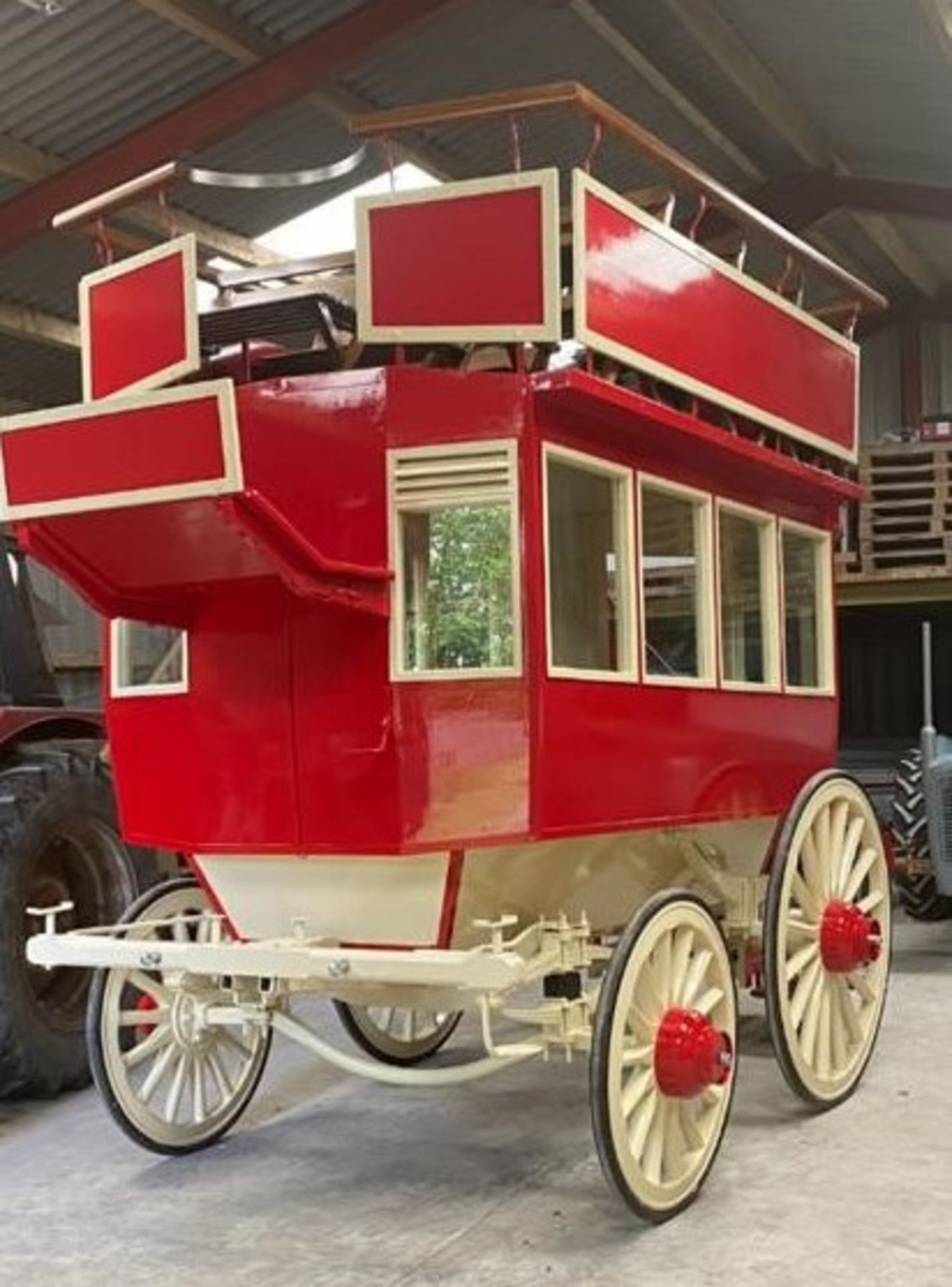 GARDEN SEAT OMNIBUS