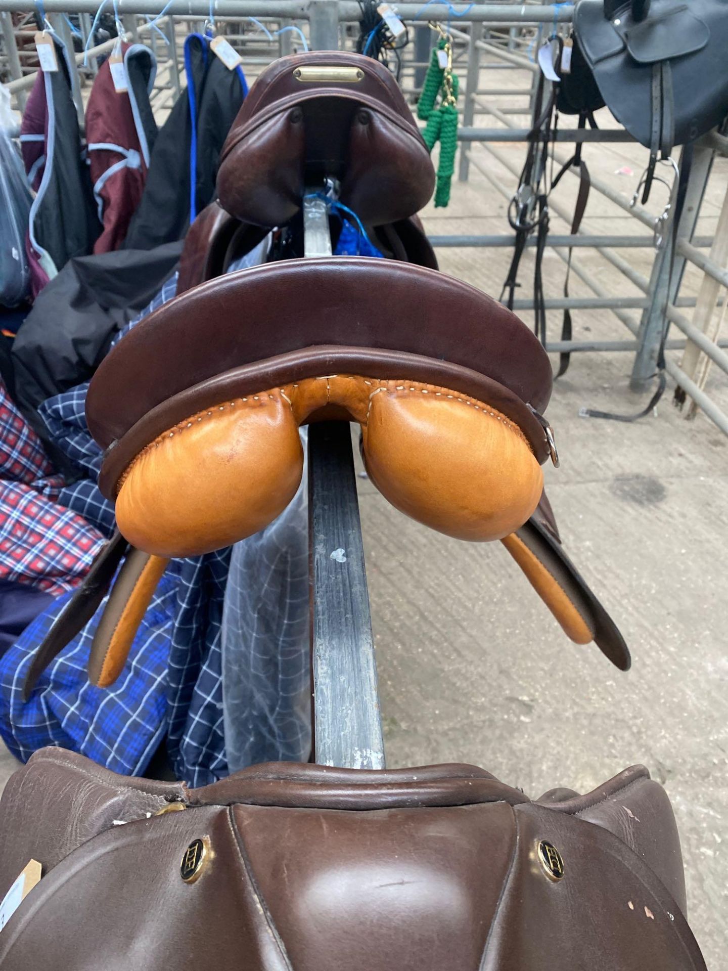 Brown leather saddle by Stubben, 18". This item carries VAT. - Image 3 of 3