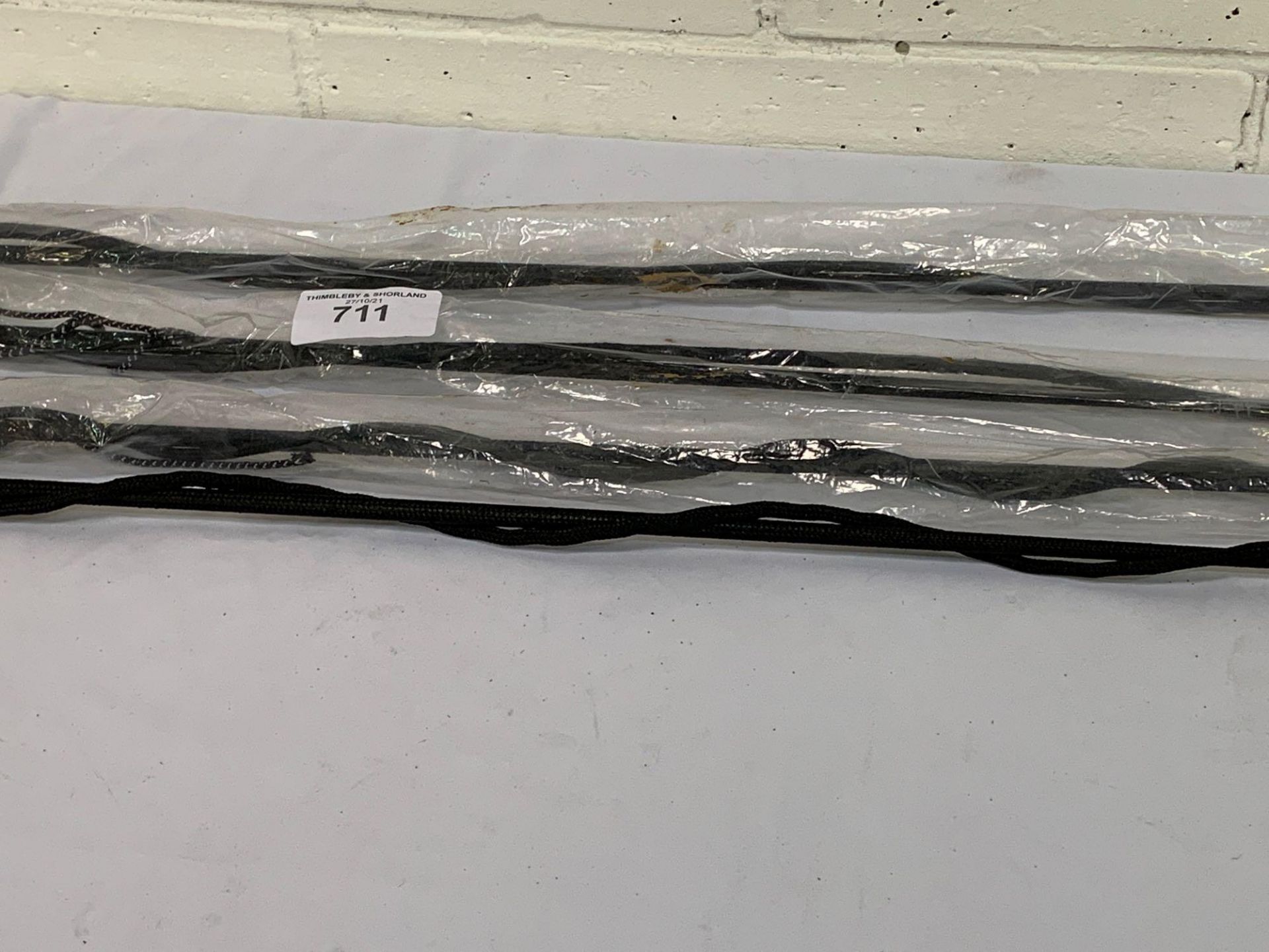 Harlequin lunge whips, 165cm, black x 4. - Image 3 of 3