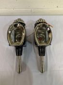 Pair of whitemetal carriage lamps with horseshoe fronts. This item carries VAT.