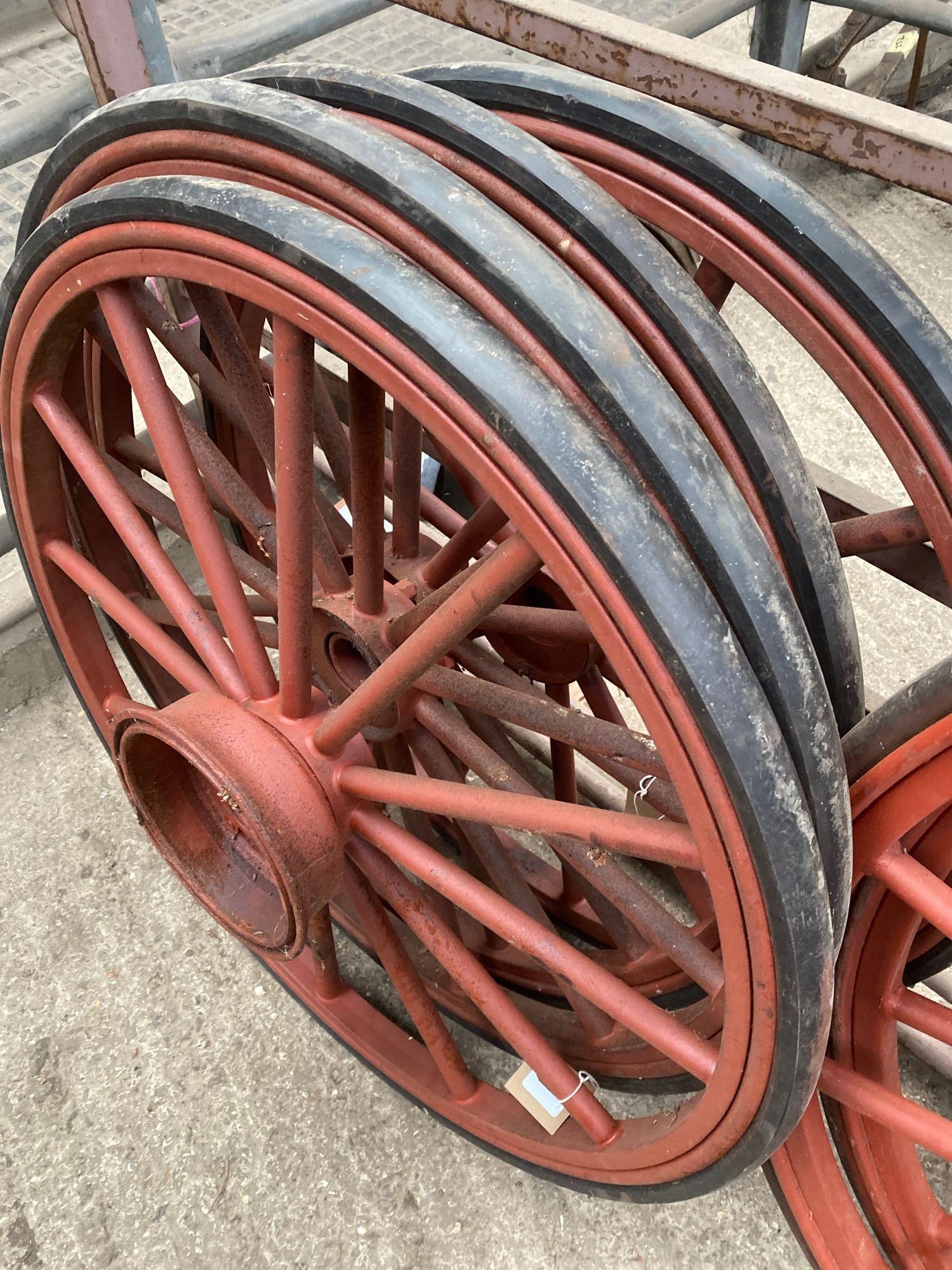 Set of 4 x 31ins steel carriage wheels with rubber tyres - Image 2 of 2