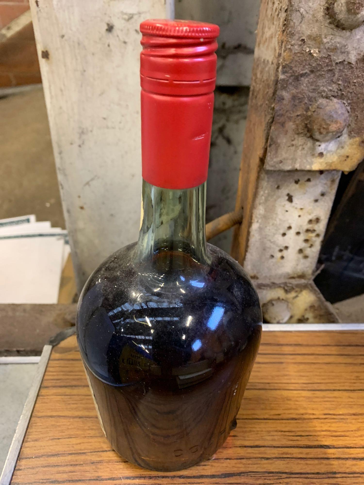 Sealed bottle 1970's Courvoisier Luxe Cognac - Image 2 of 3